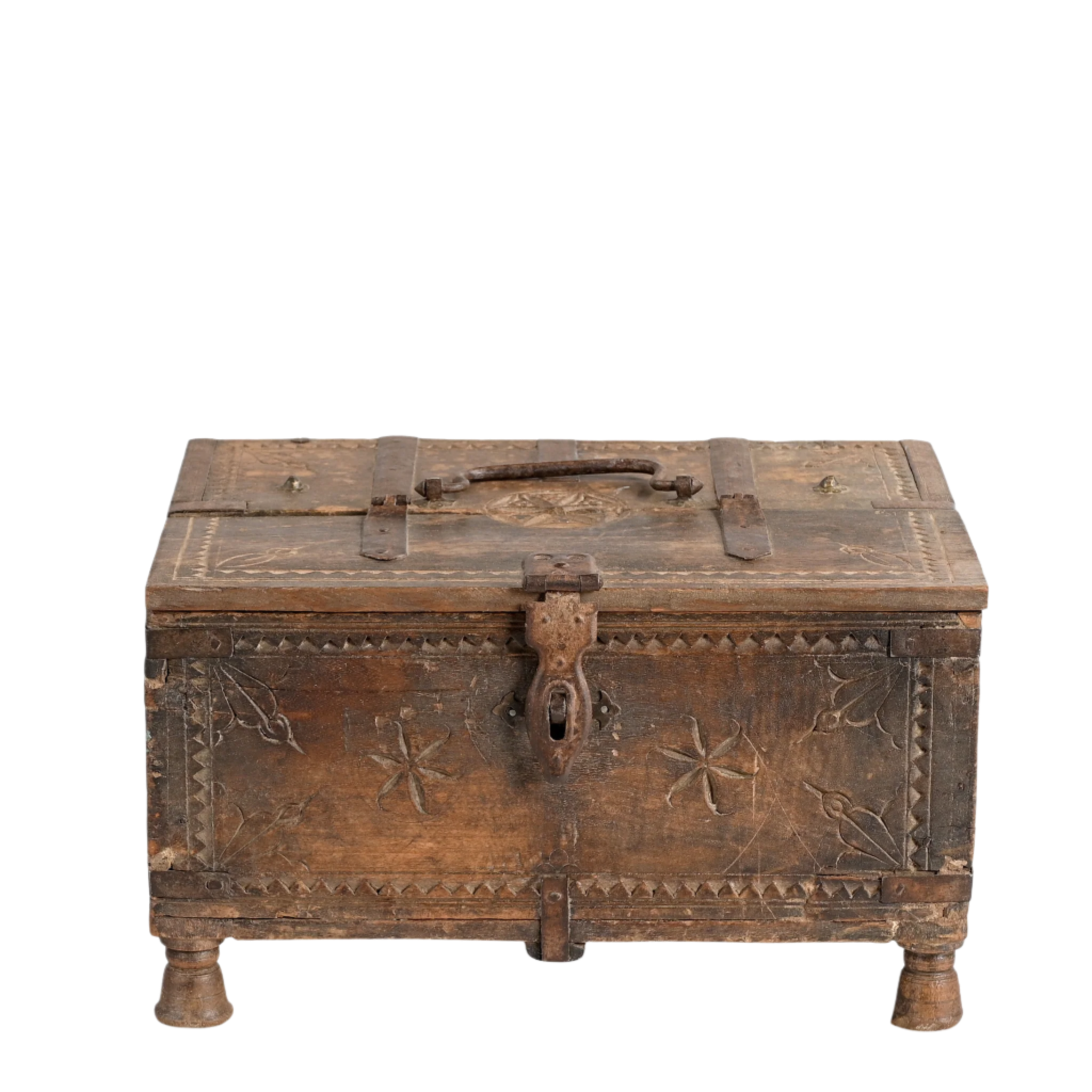 Peti - Coffre à dot en bois n°16