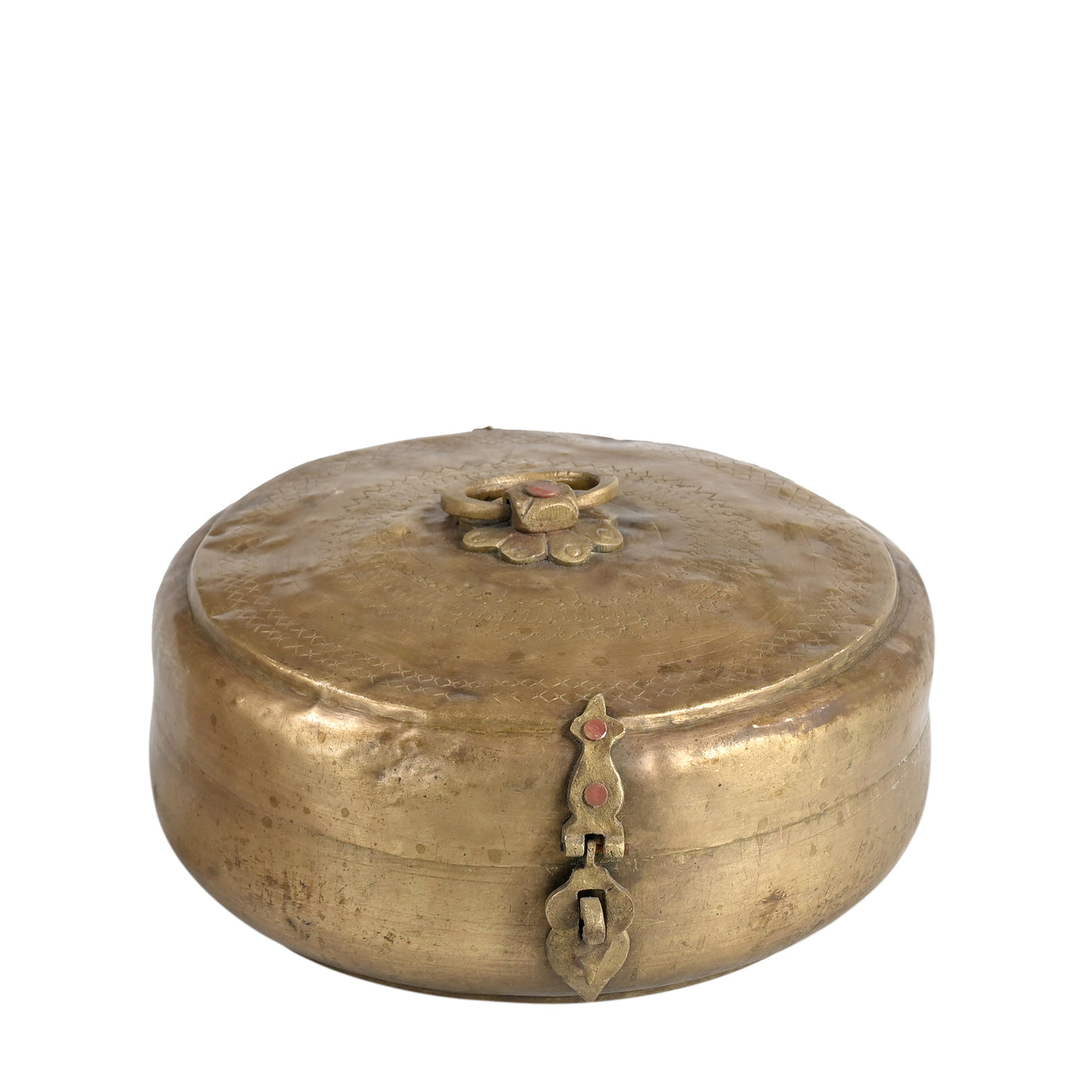 Peetal - Engraved brass box n ° 12