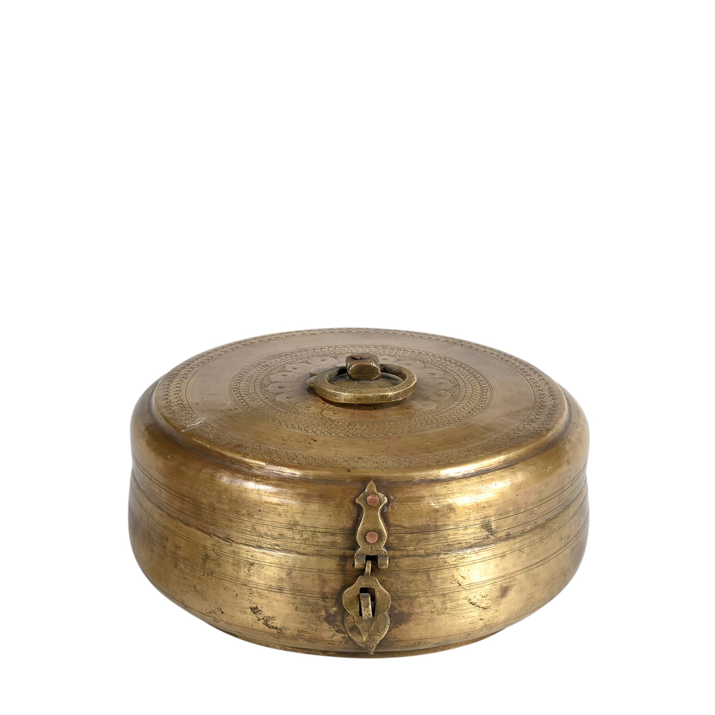 Peetal - Engraved brass box n ° 19