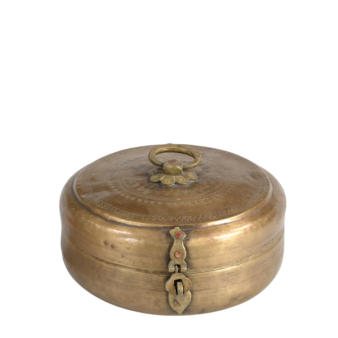 Peetal - Engraved brass box n ° 20