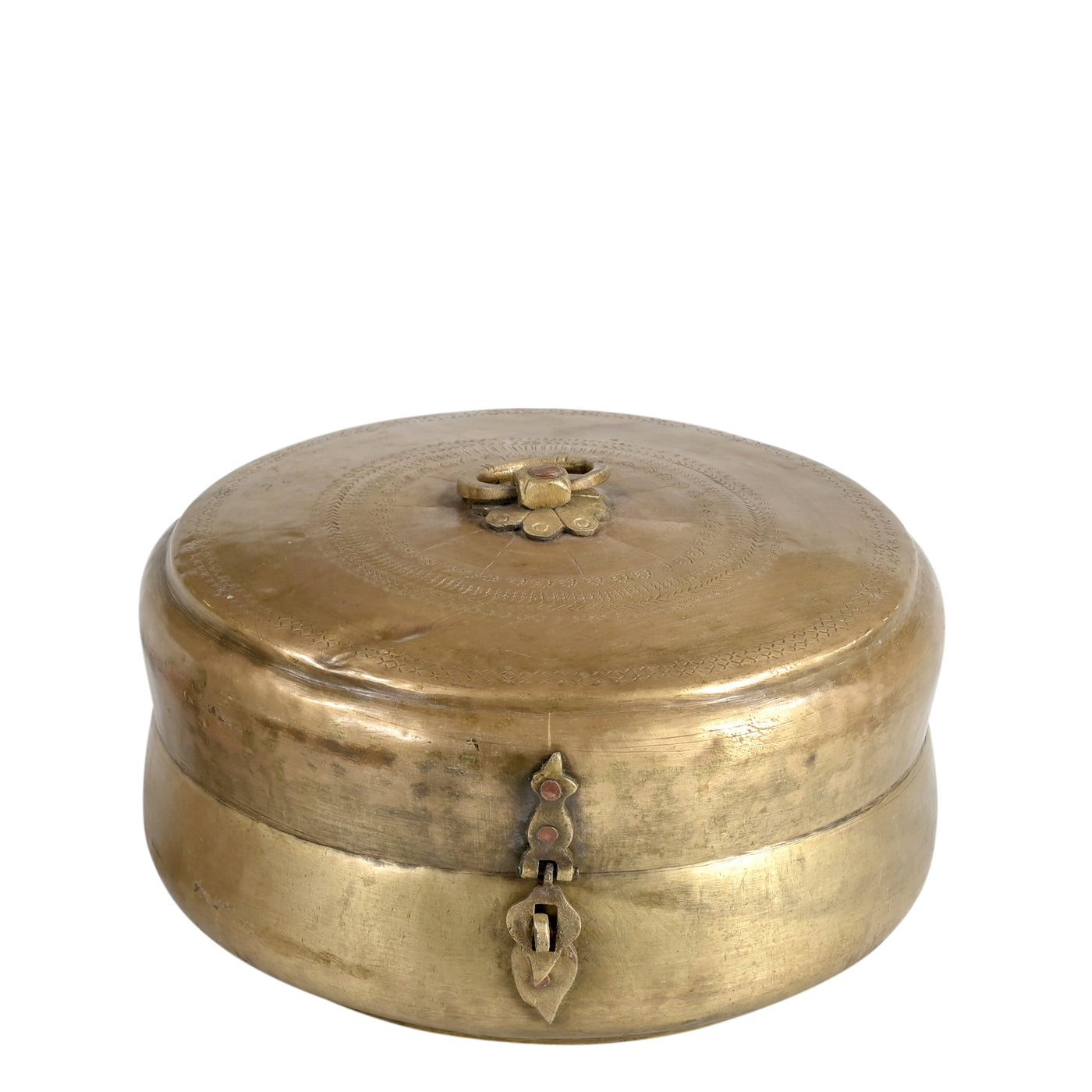 Peetal - Engraved brass box n ° 24