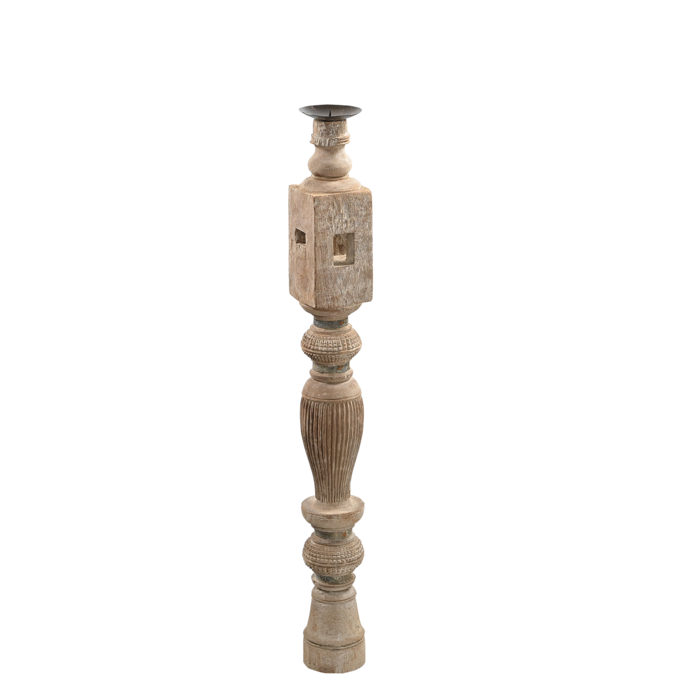 Raas - Carved light wood candle holder n°46