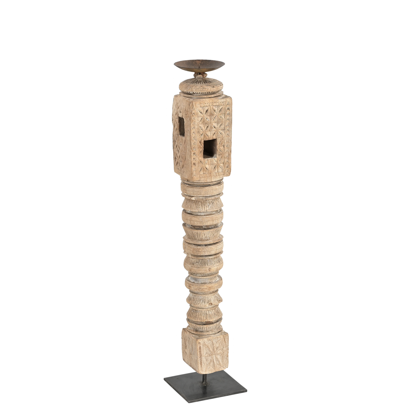 Rajvansh - Old wooden candle holder n°25