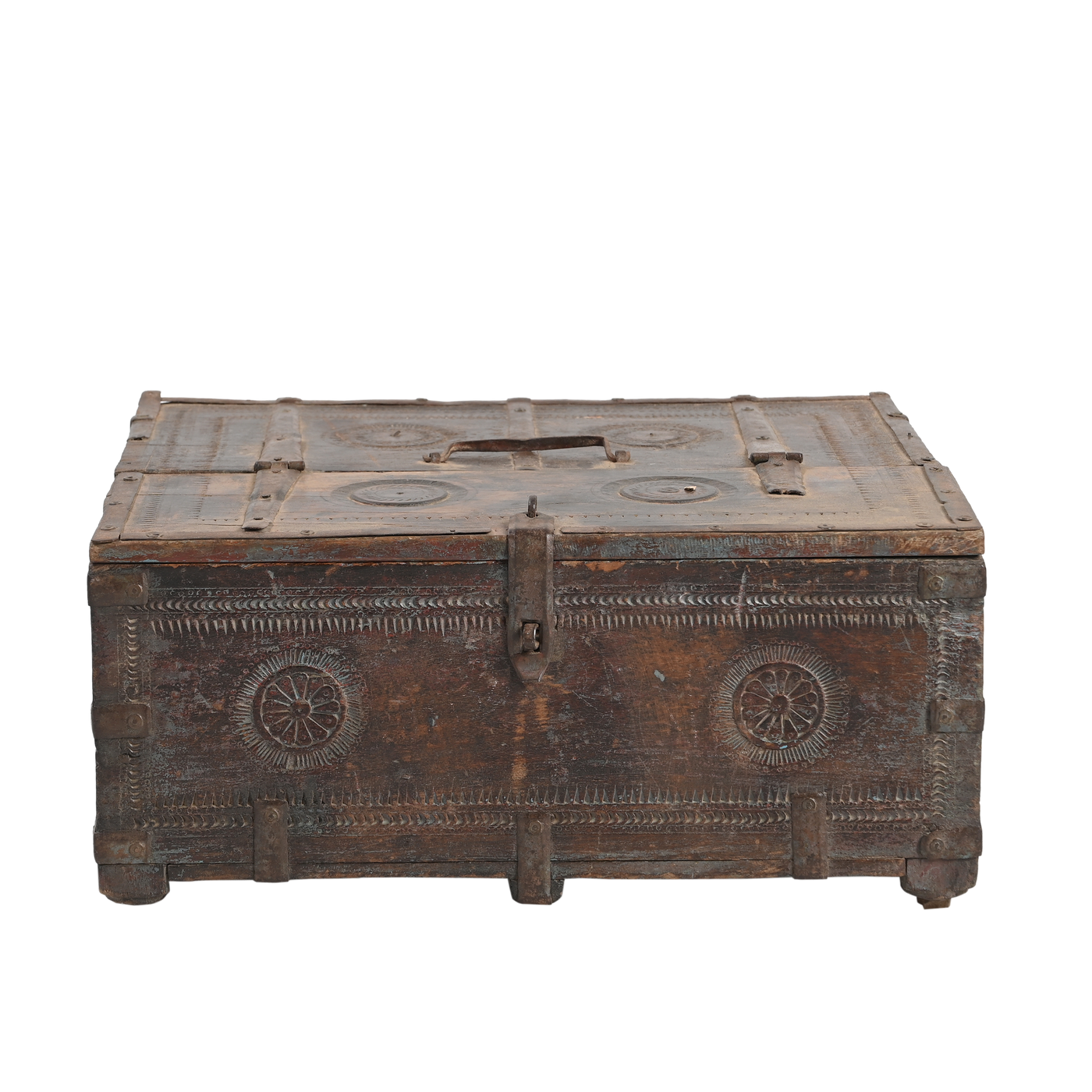 Peti - Wooden dowry chest n ° 21
