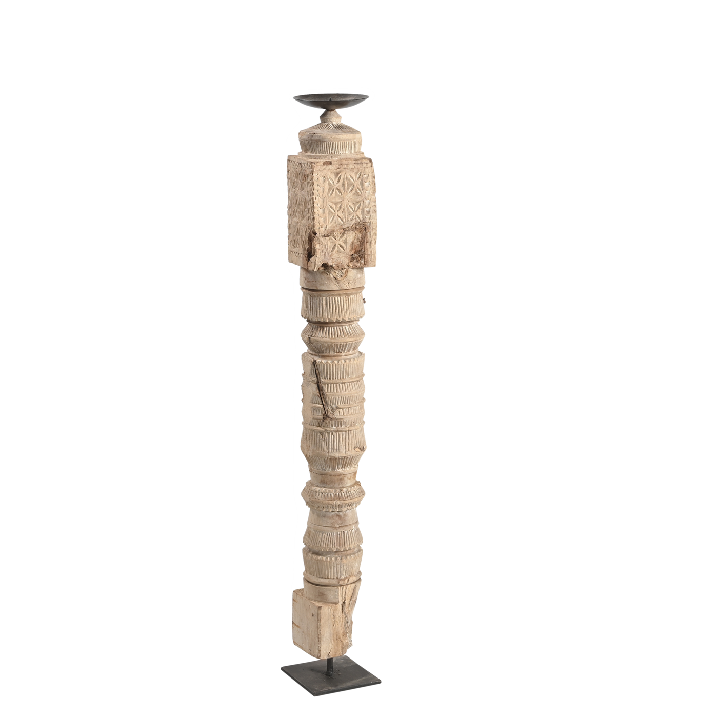 Rajvansh - Old wooden candle holder n°28