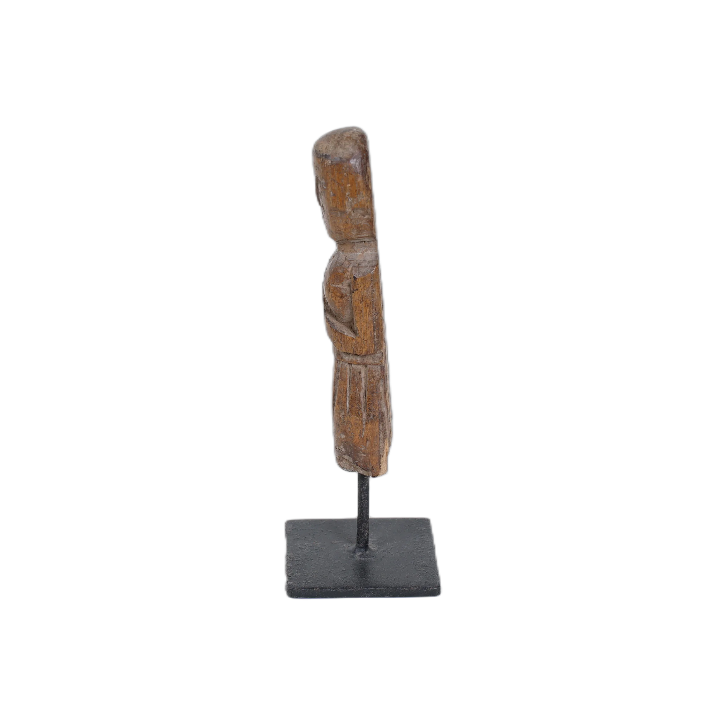 Gudiya - Statuette de femme n°20 - vue 3