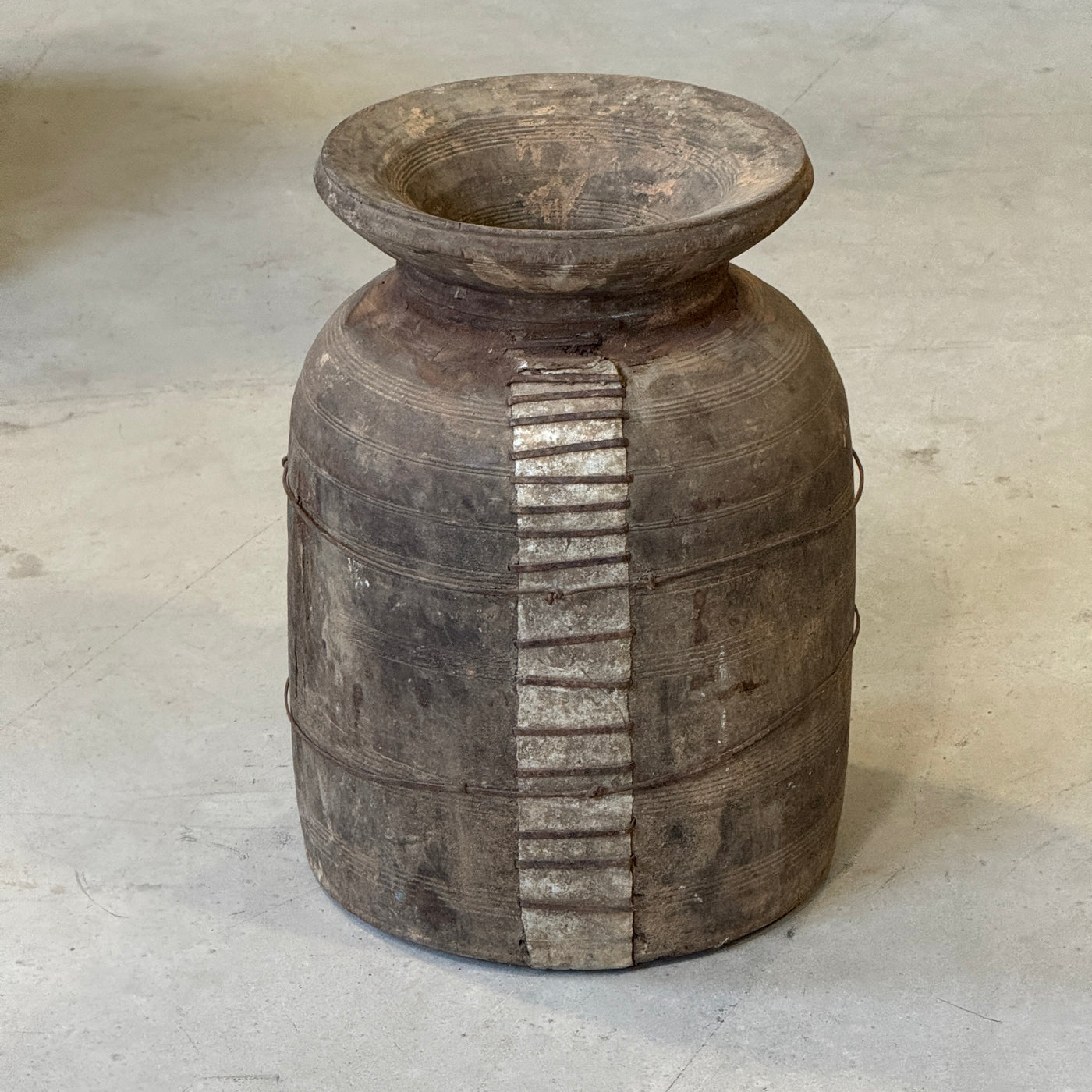 Tosh - wooden pot n°57