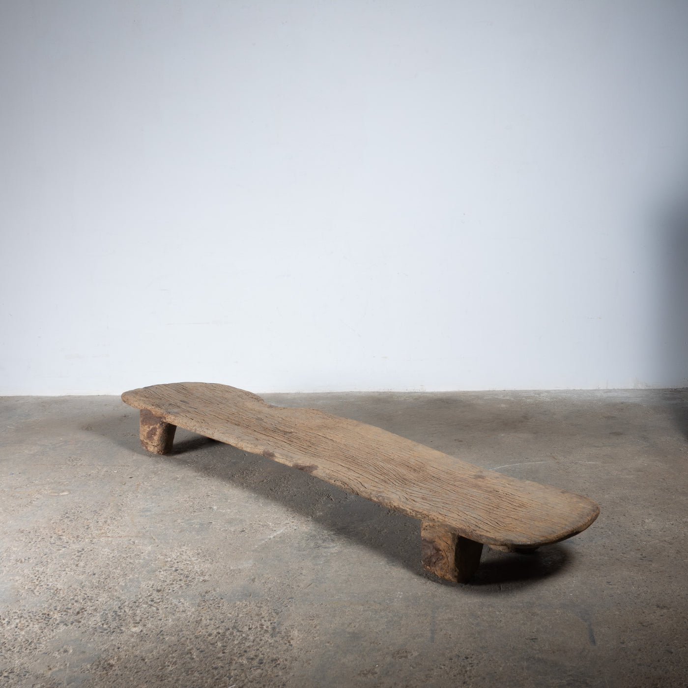 Angami - Authentic Old Naga Table N ° 14