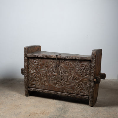 Sandook - old Himachal chest n ° 12