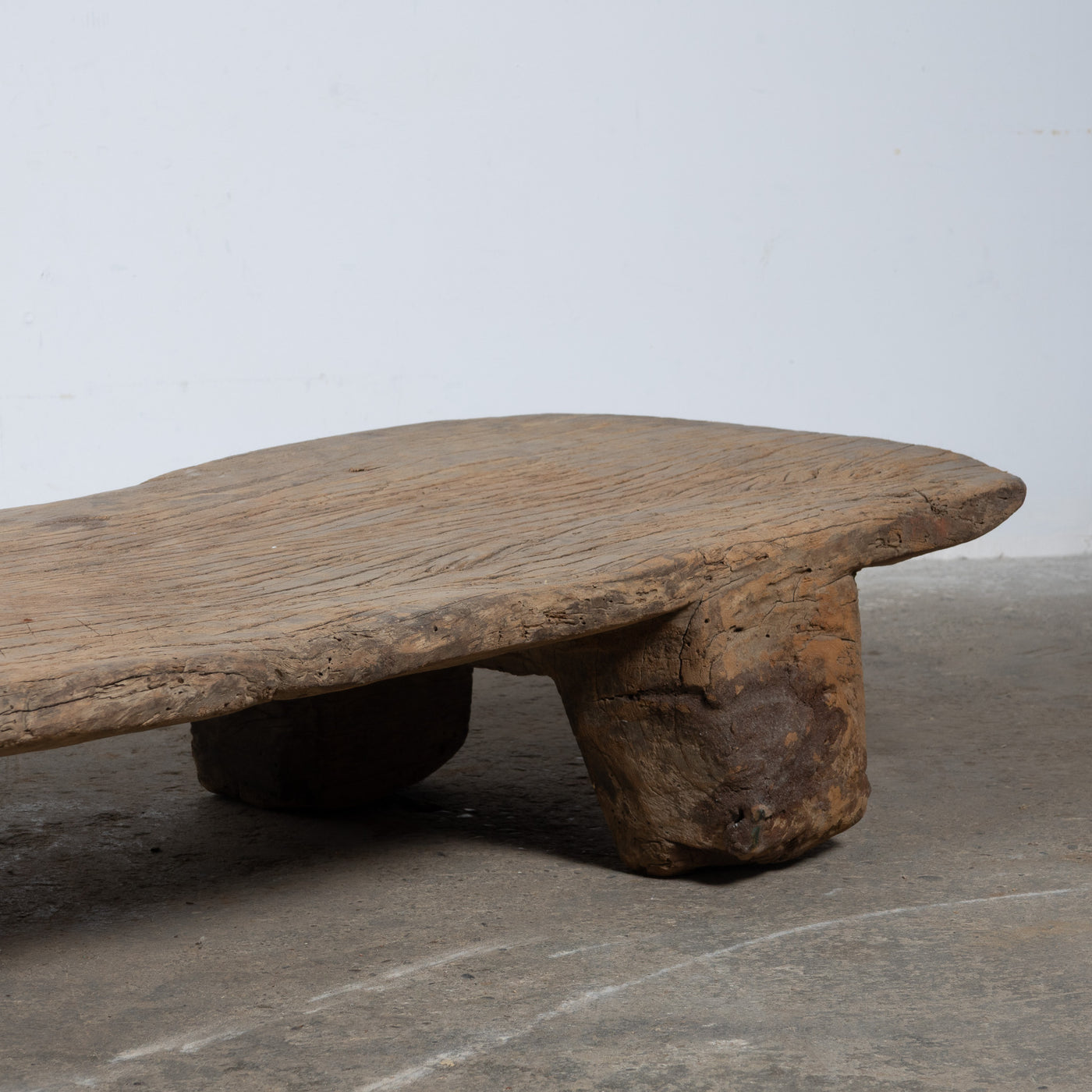 Angami - Authentique table Naga ancienne n°14