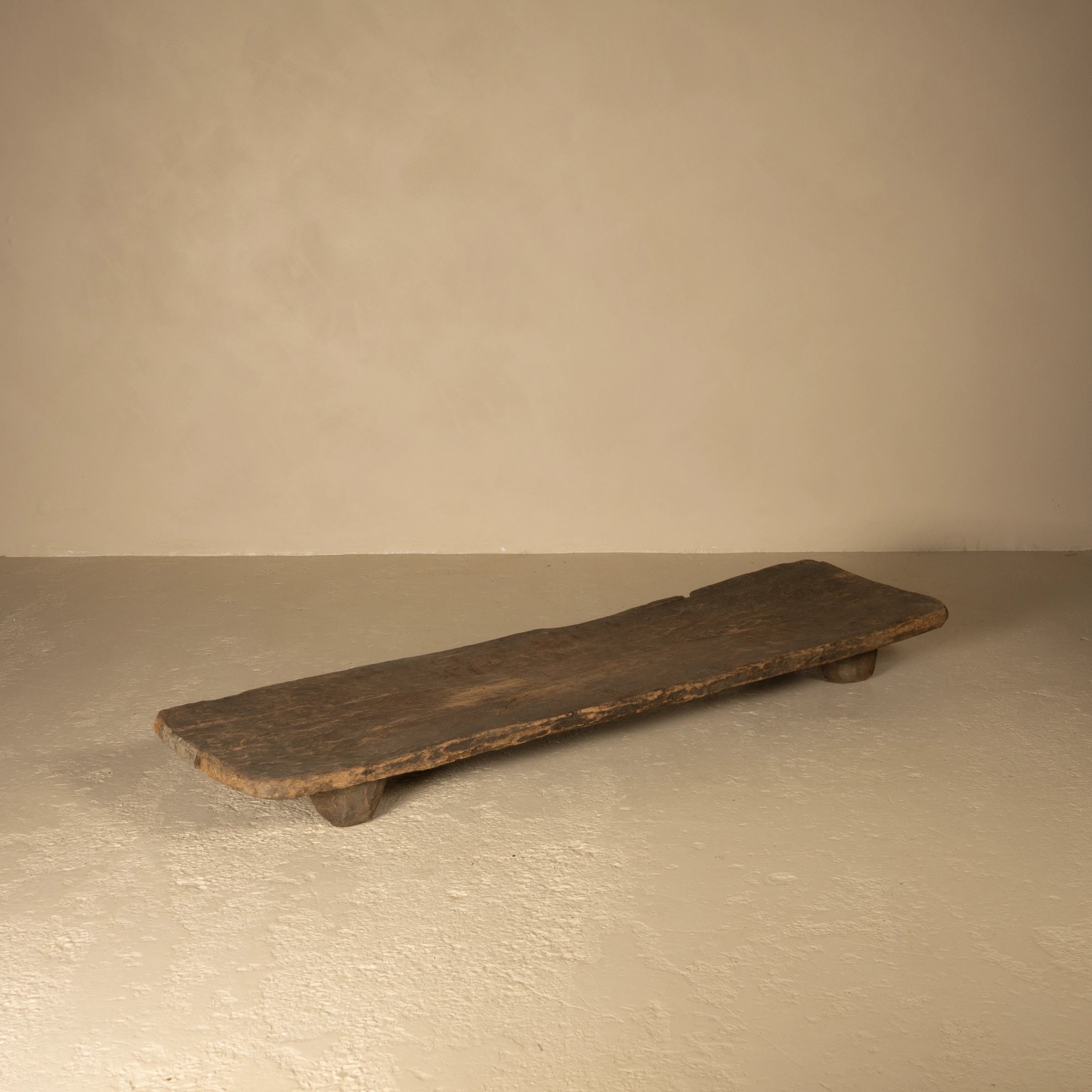 Angami - Authentique table Naga ancienne n°4