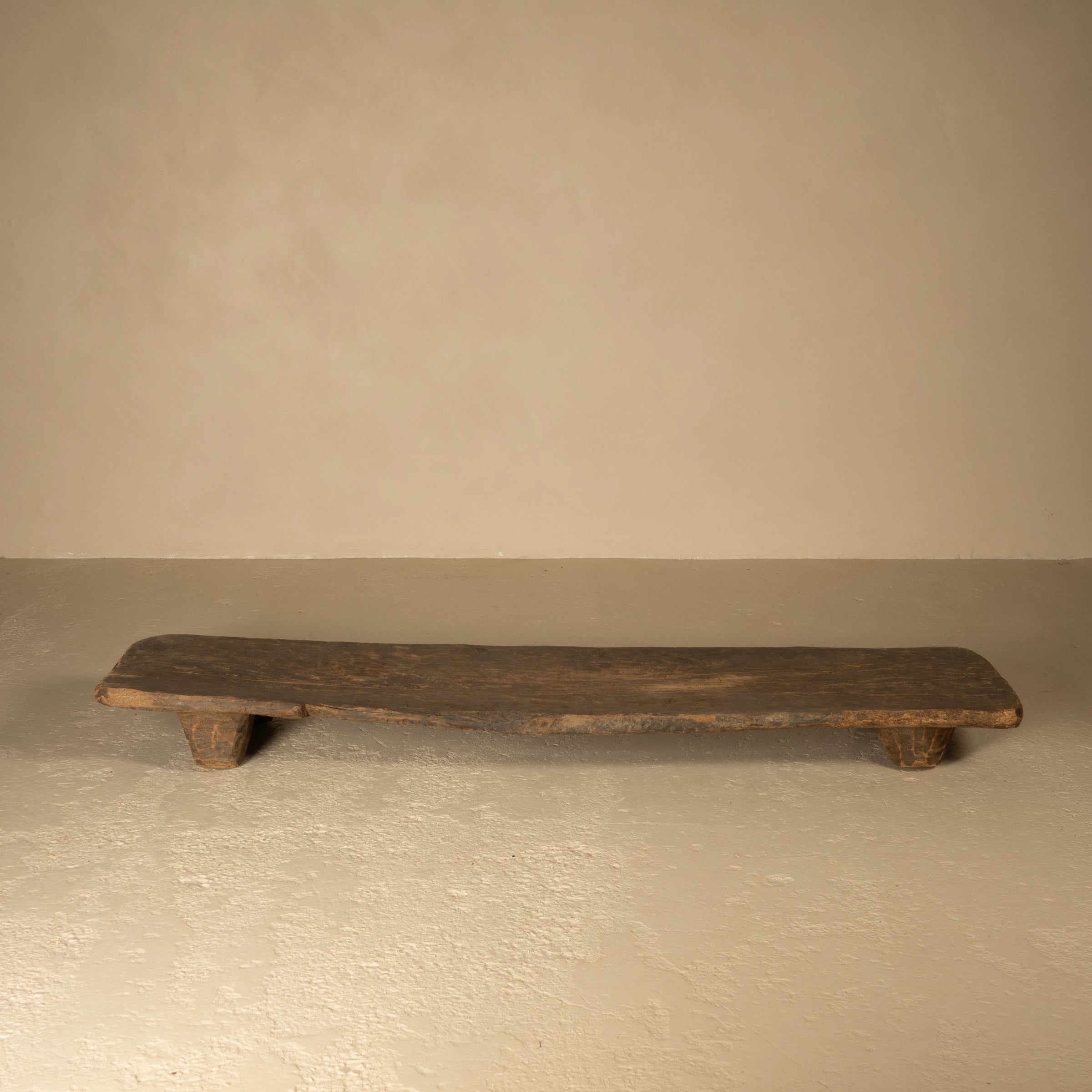 Angami - Authentique table Naga ancienne n°4