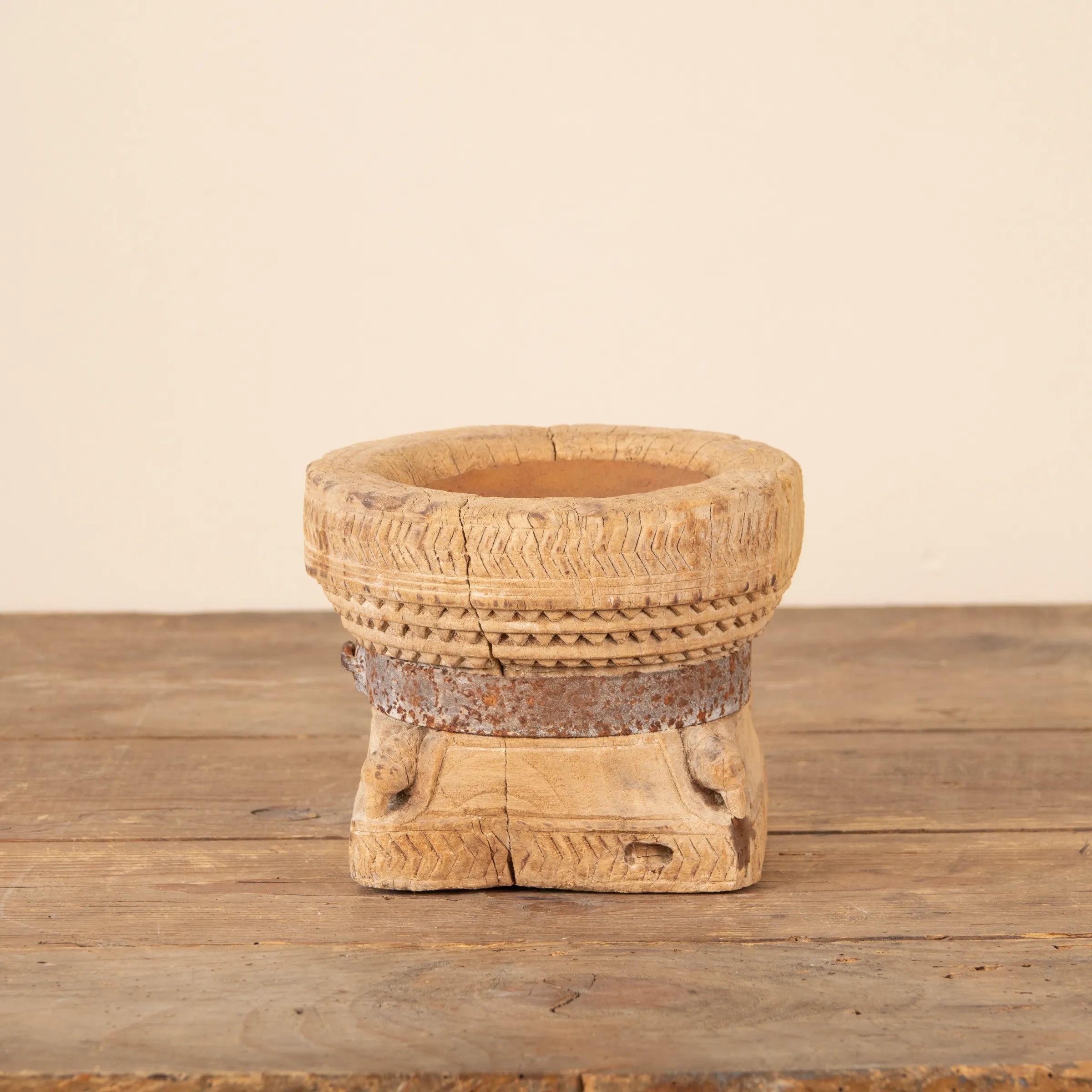 Bijani - Bougeoir indien en bois n°27