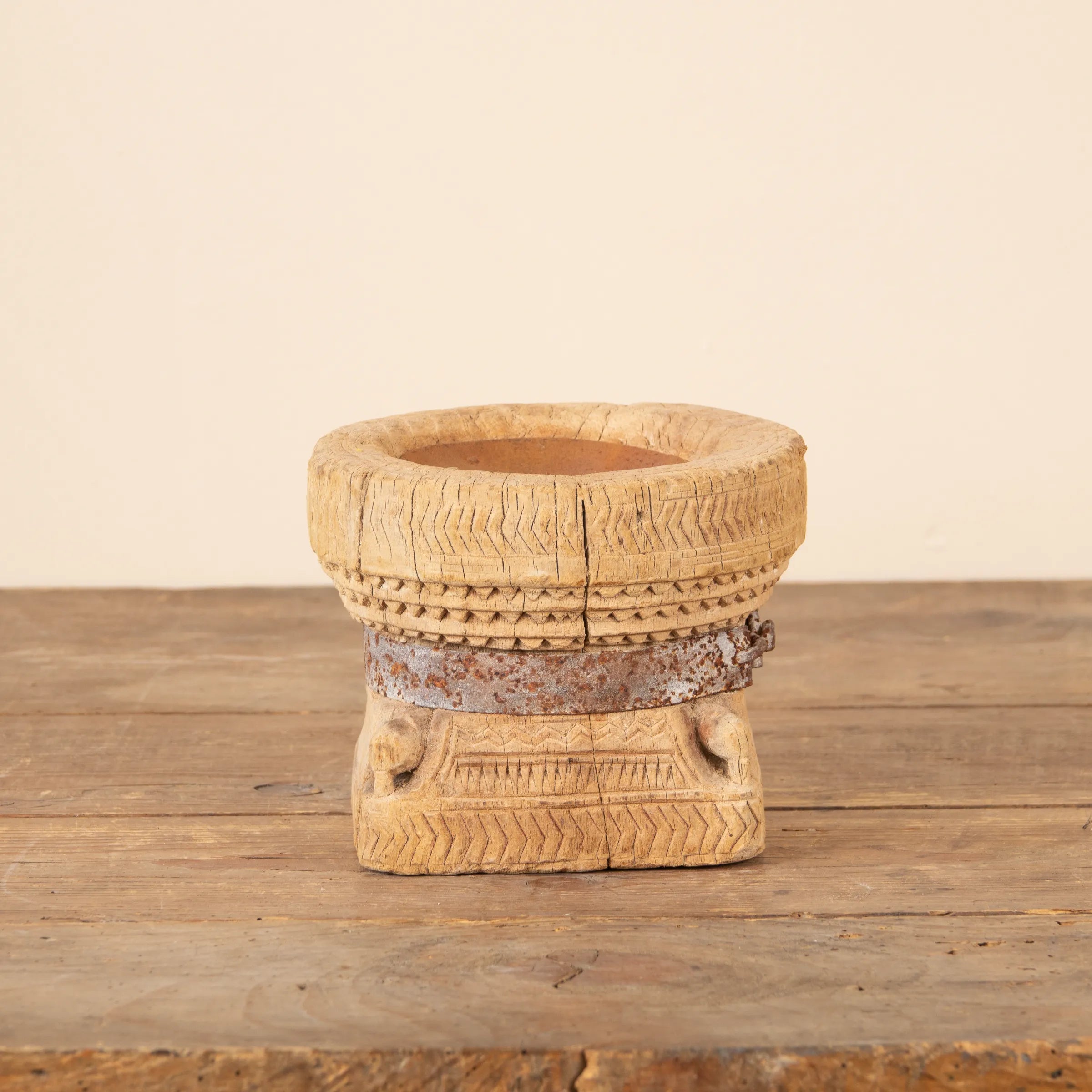 Bijani - Bougeoir indien en bois n°27