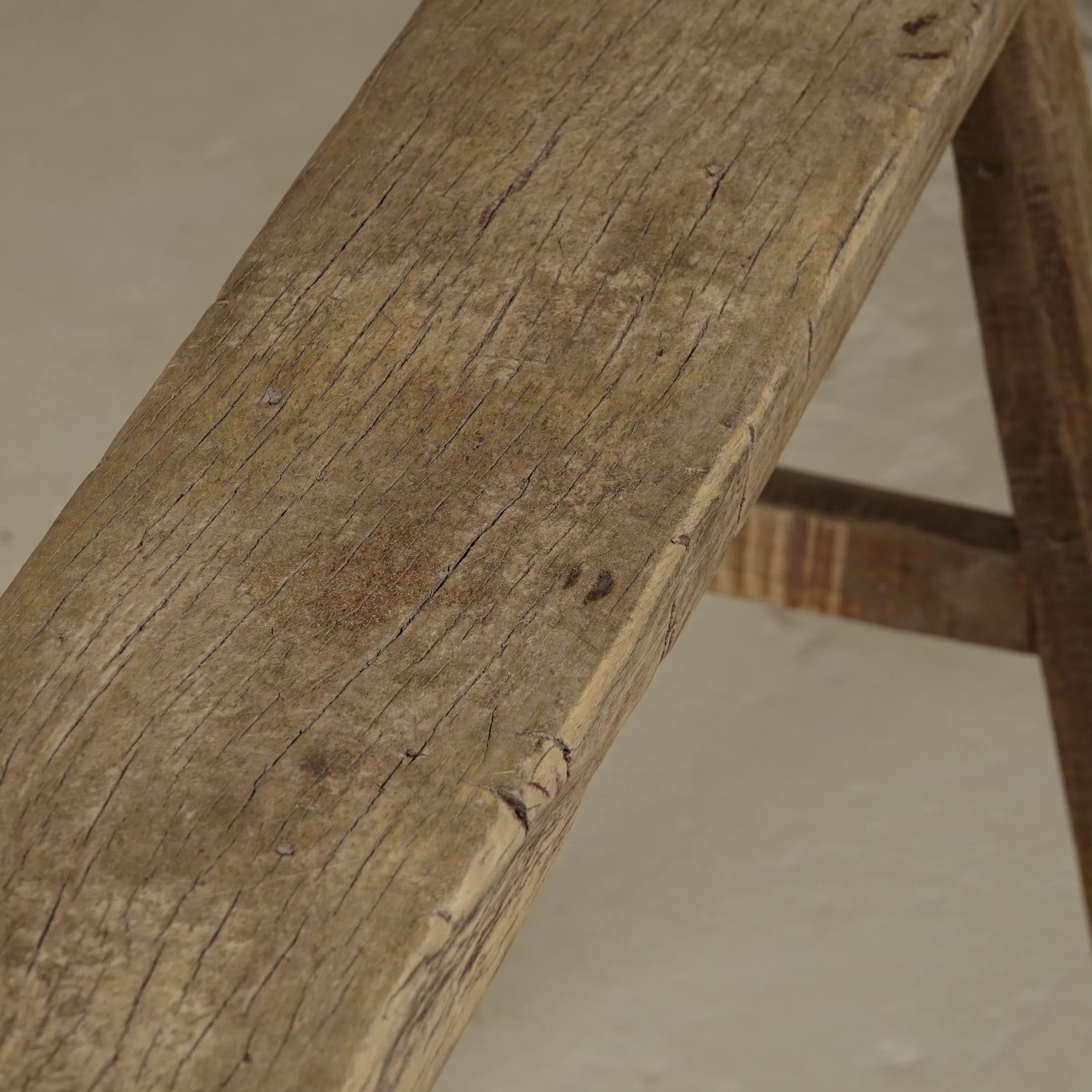 Yun - Ancien banc fin chinois en orme n°2