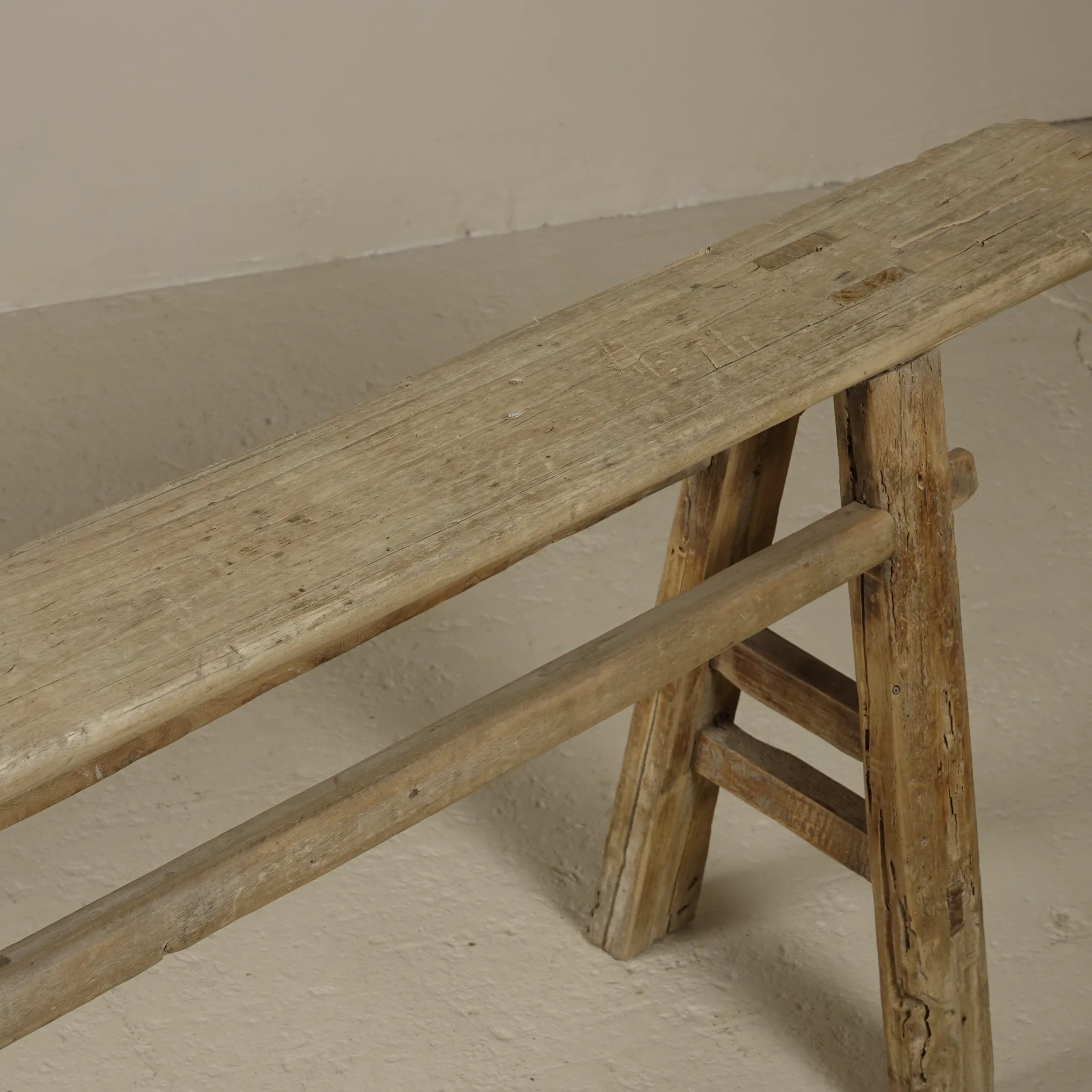 Yun - Ancien banc fin chinois en orme n°9