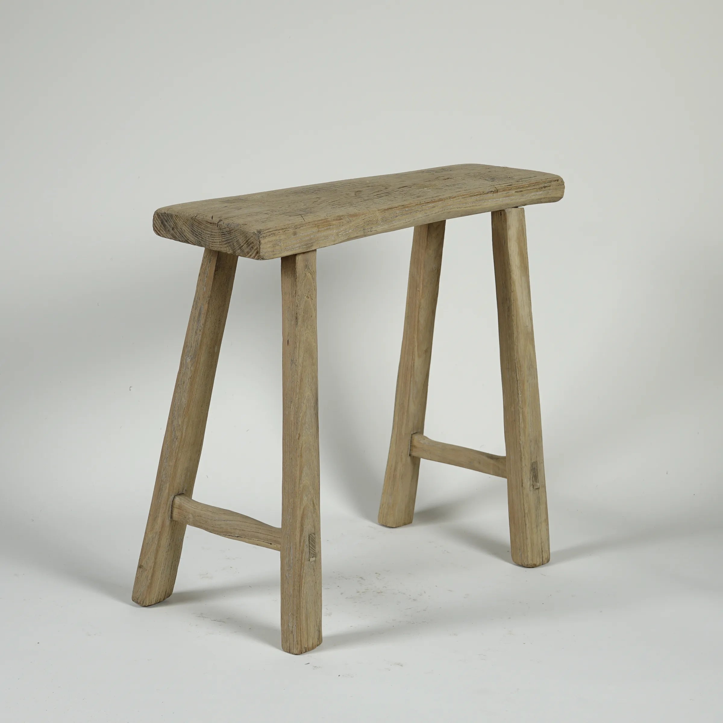 Zao - Tabouret rectangulaire en orme ancien n°10