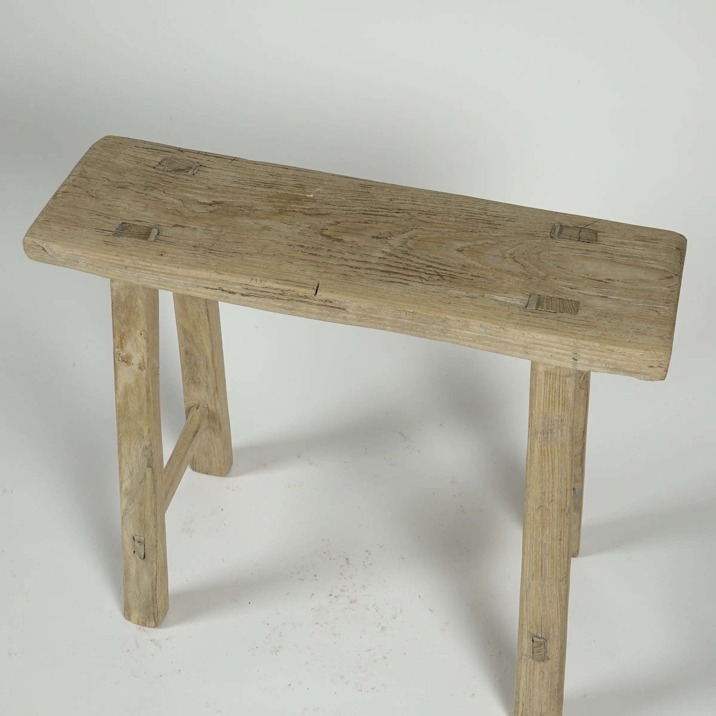 Zao - Tabouret rectangulaire en orme ancien n°10