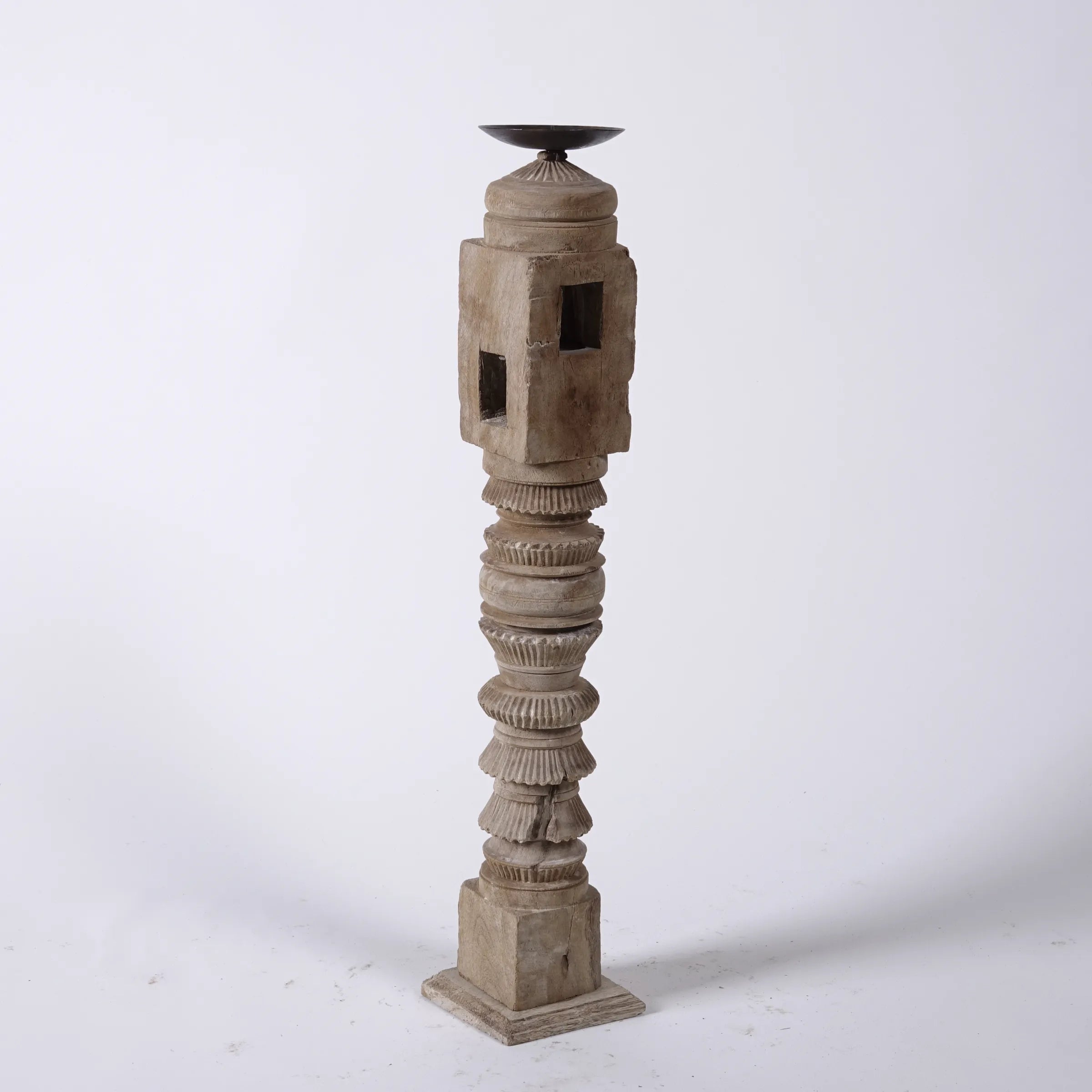 Rajvansh - Bougeoir en bois n°1