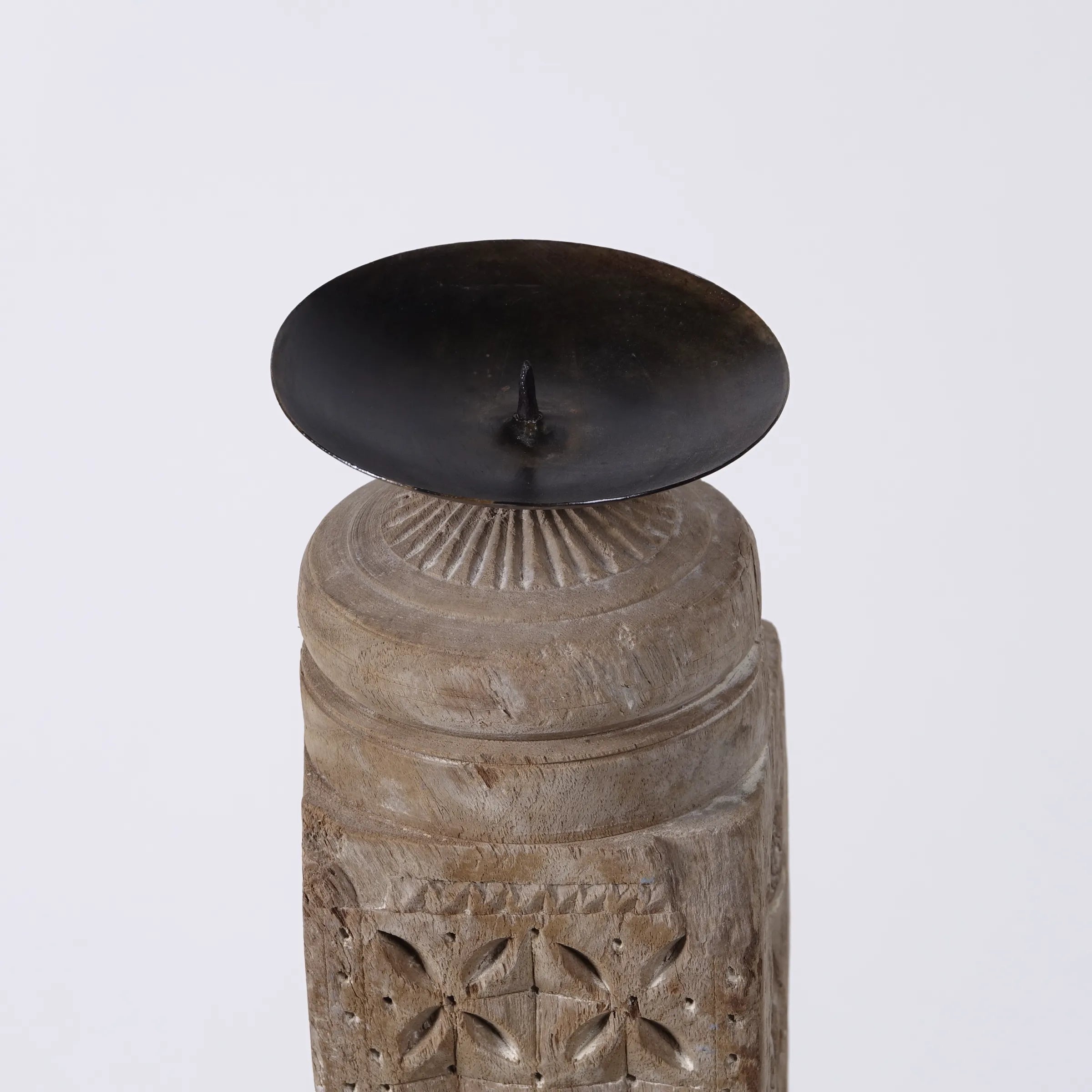 Rajvansh - Bougeoir en bois n°1