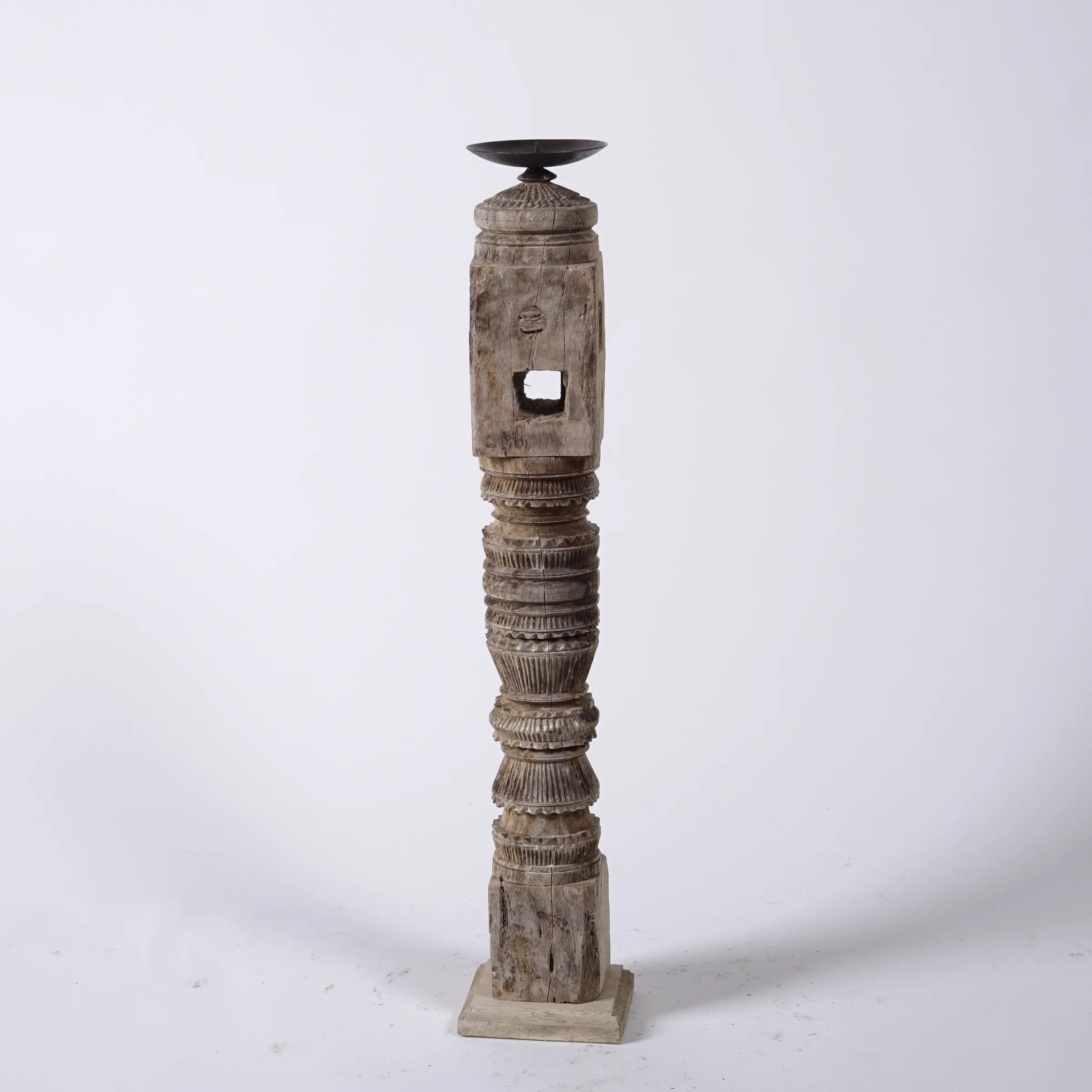 Rajvansh - Bougeoir en bois n°2