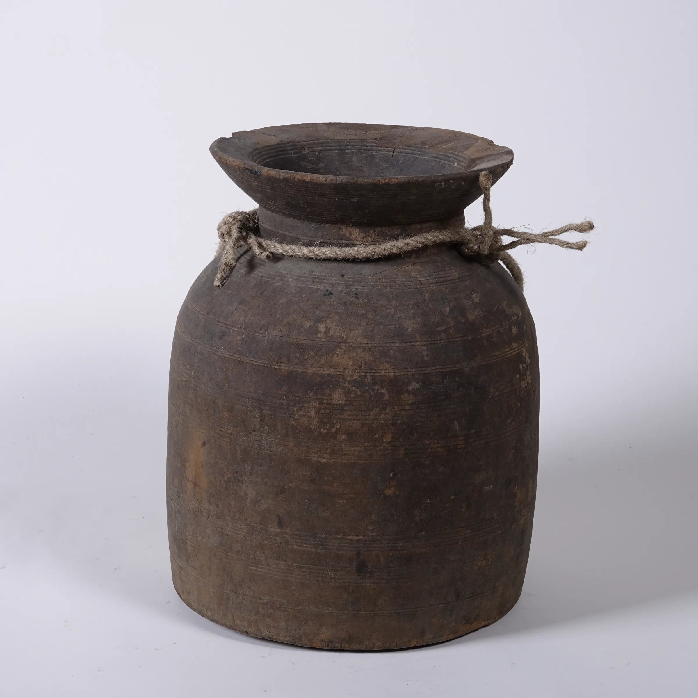 Tosh - Grand pot de l'Himachal en bois n°35