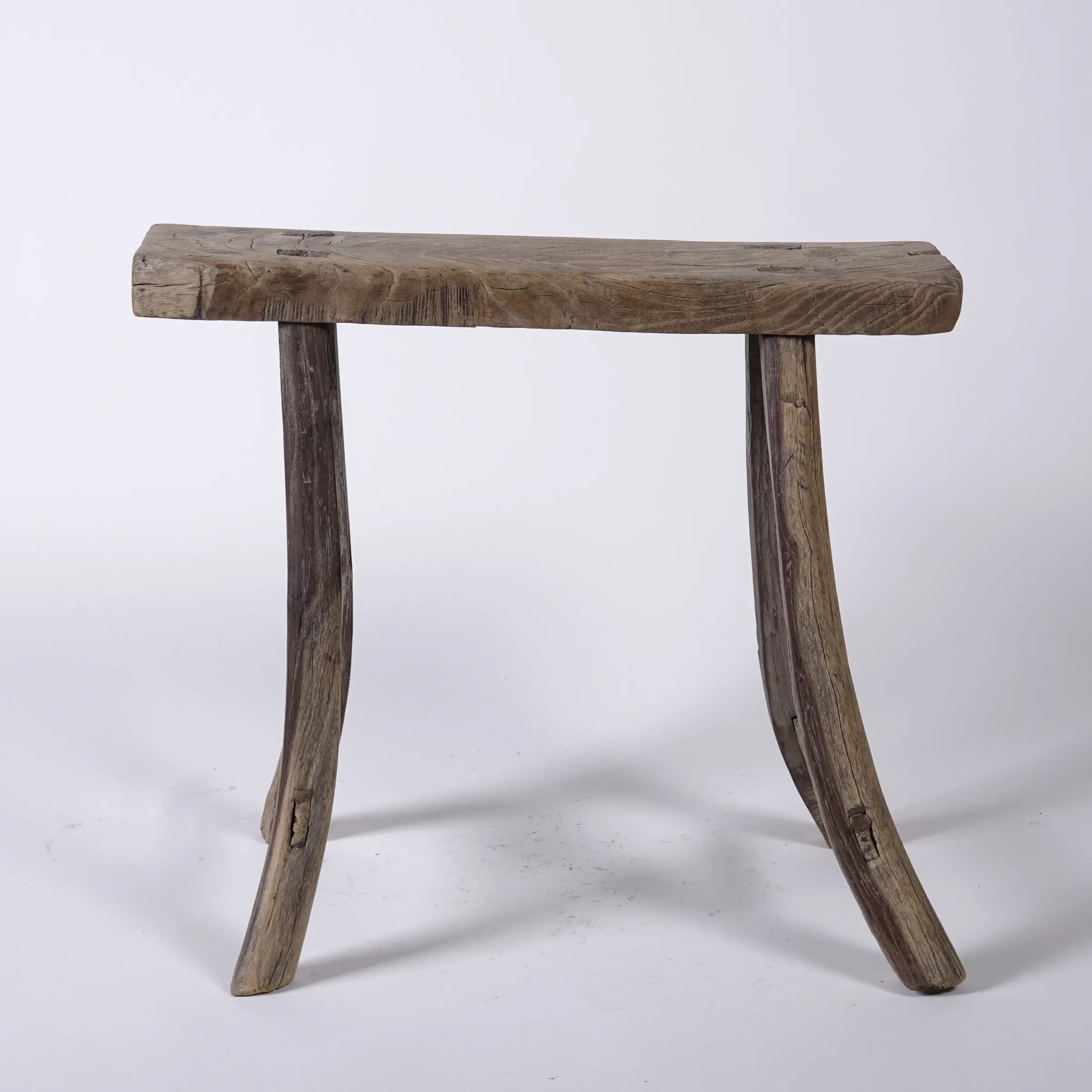 Zao - Tabouret rectangulaire en orme ancien n°6