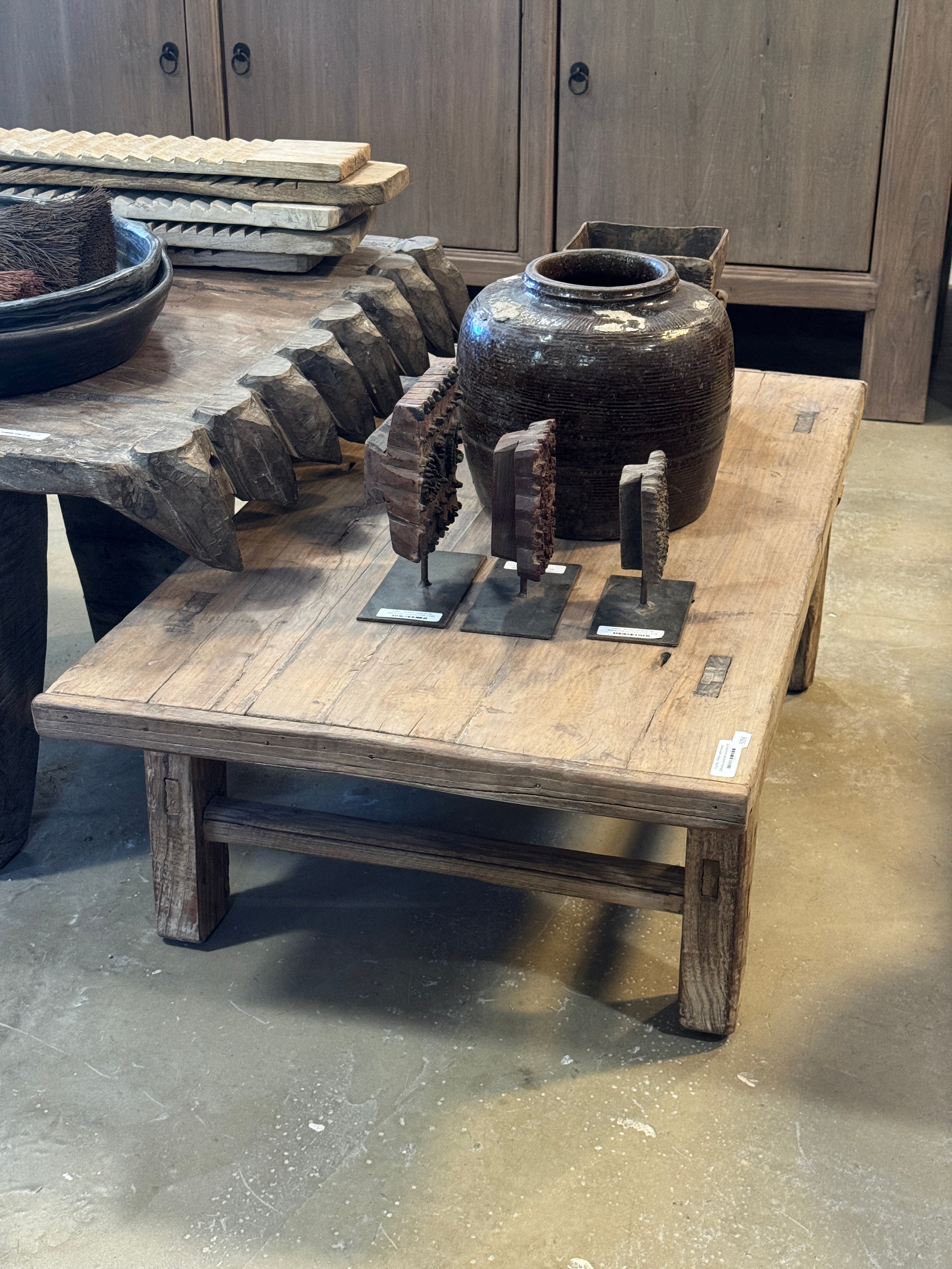 Taigu - Table basse ancienne en orme n°3