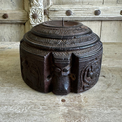 Bijani - Wooden candle holder n ° 17