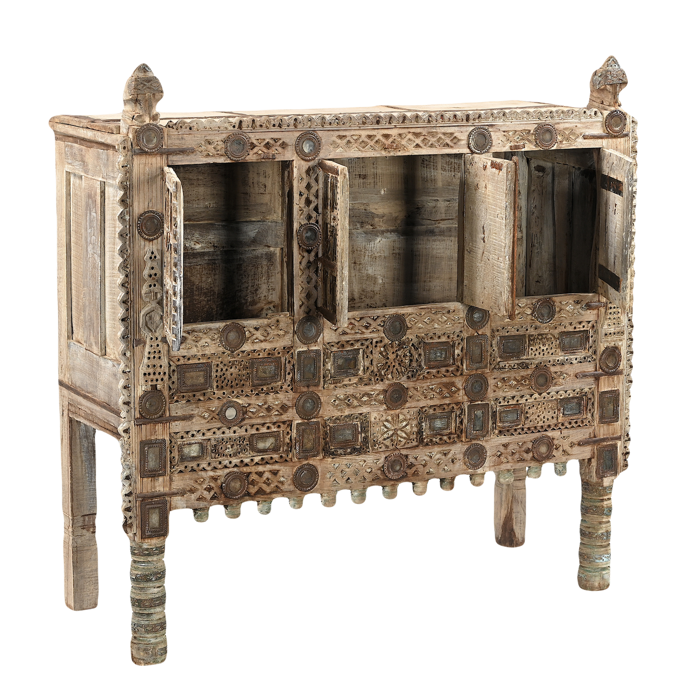 Damchiya - old Indian dowry chest n ° 56