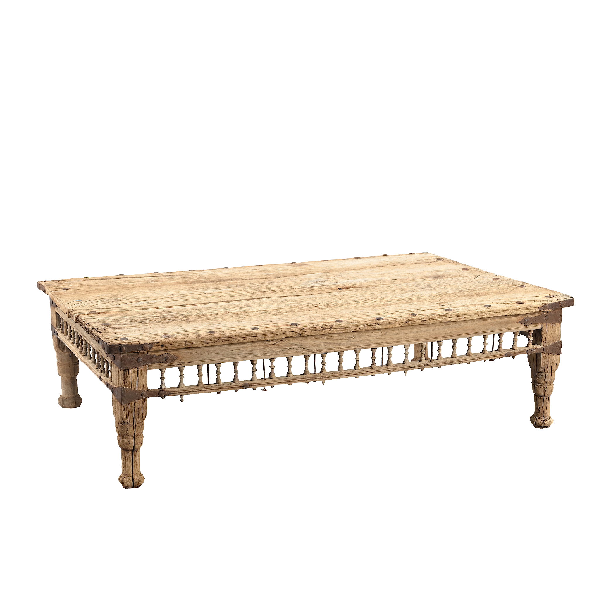Basti - Table basse ancienne à clous n°11