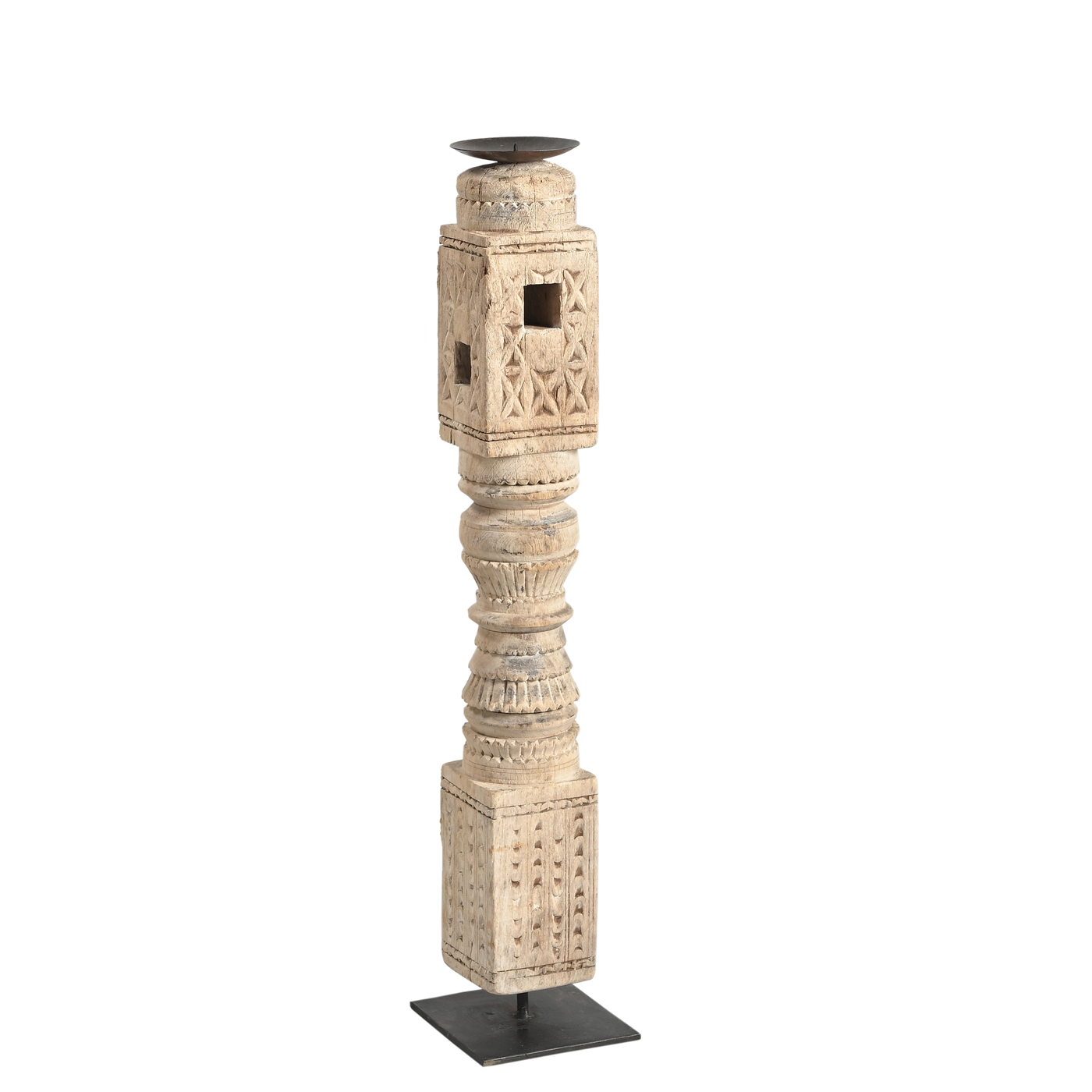 Rajvansh - old wooden candle holder n ° 50