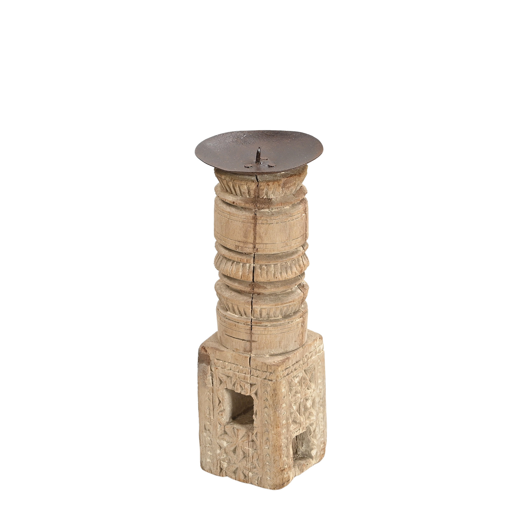 Momabatti - Bougeoir indien en bois clair sculpté nº100