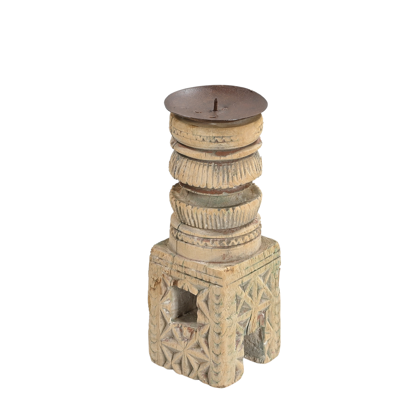 Momabatti - Light wooden candle holder carved nº109
