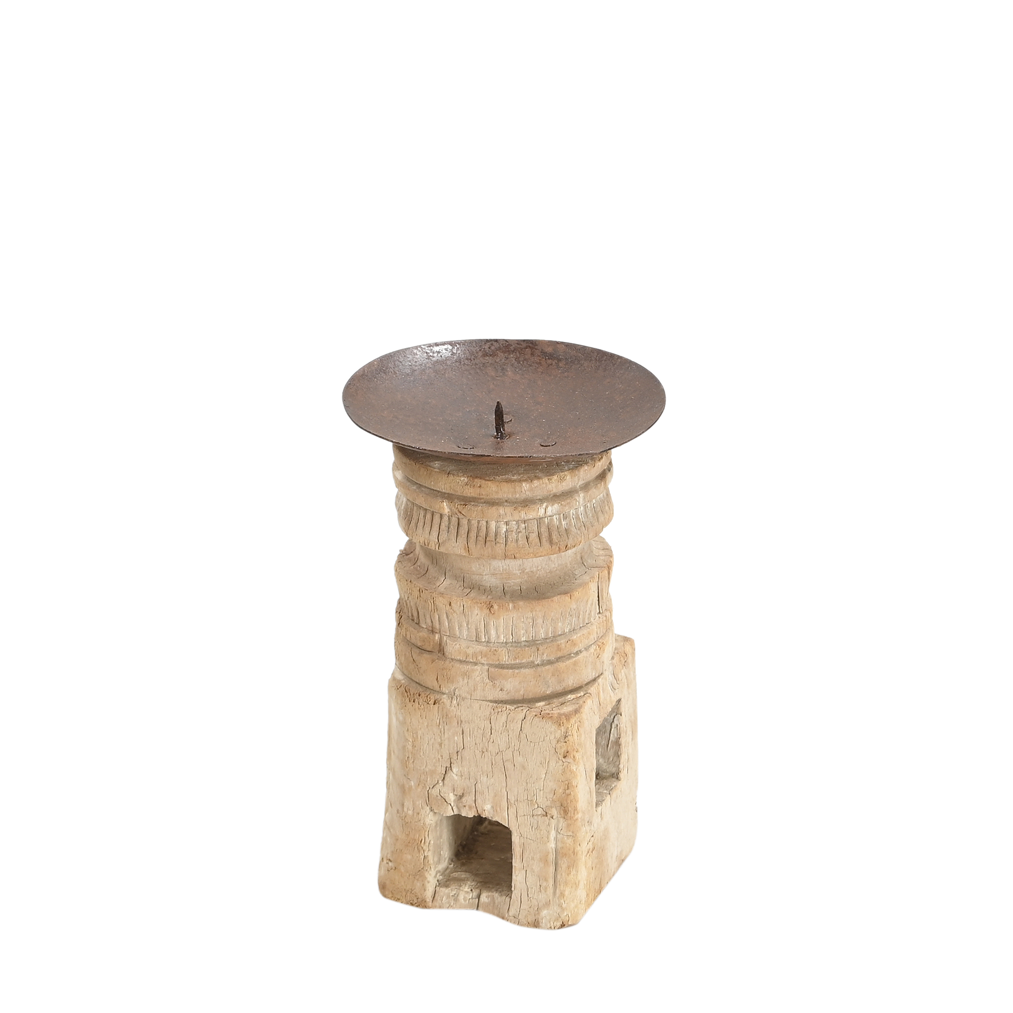 Momabatti - Bougeoir indien en bois clair sculpté nº117