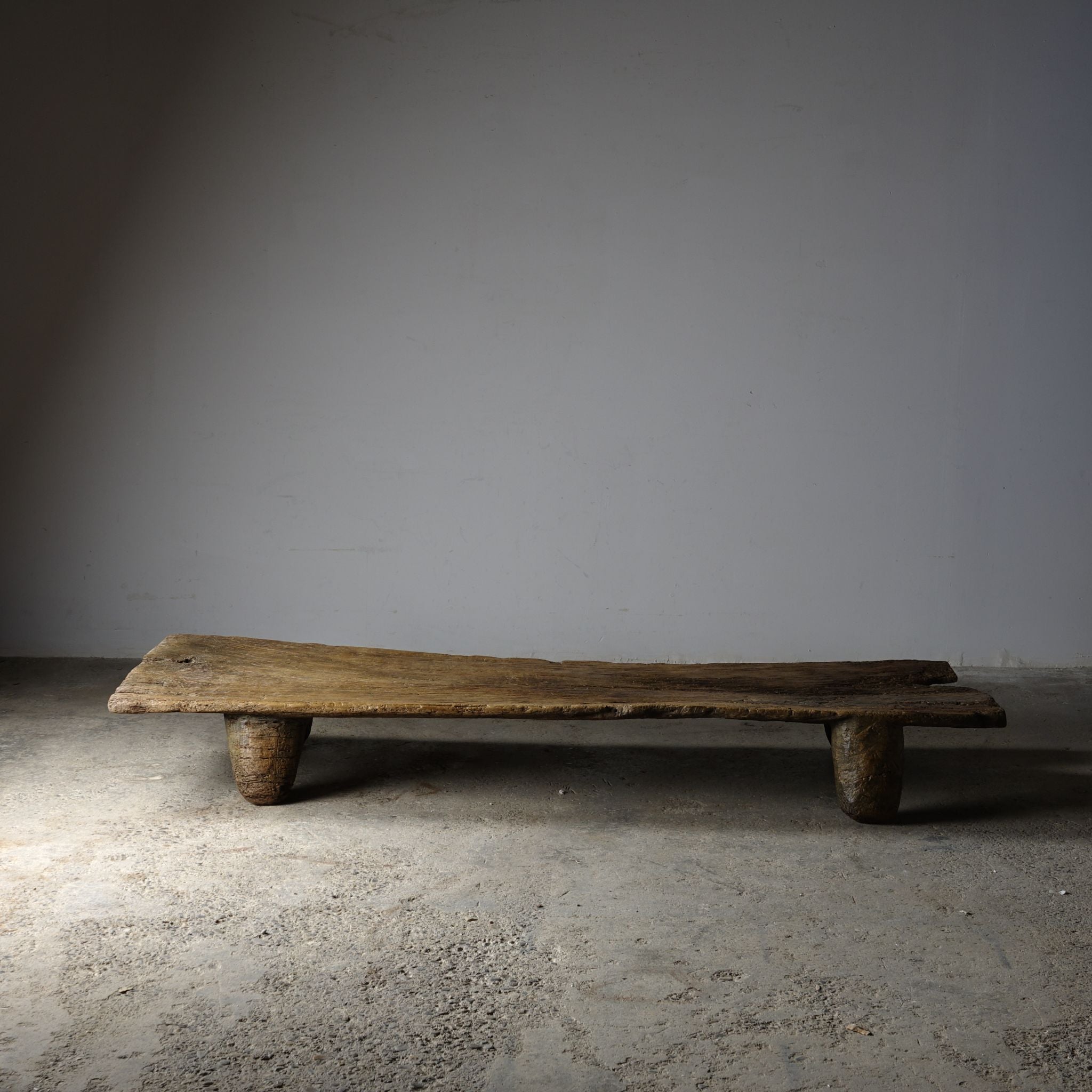 Angami - Authentic Old Naga Table N ° 13