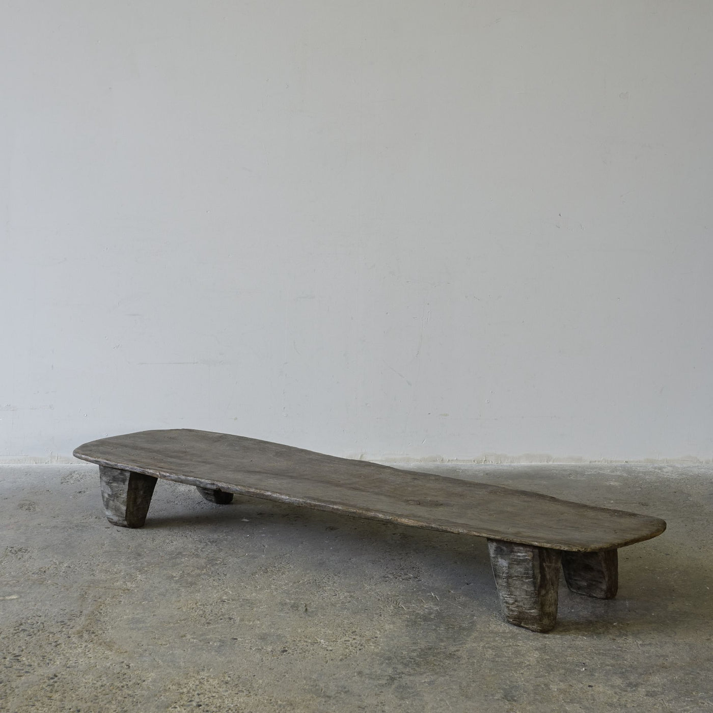 Angami - Authentic old naga table n ° 7