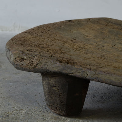 Angami - Authentic Old Naga Table N ° 9