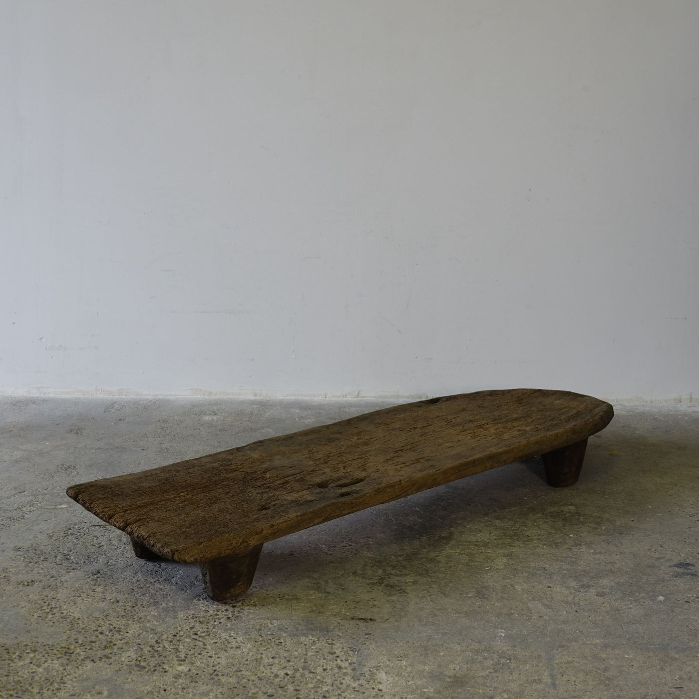 Angami - Authentic Old Naga Table N ° 9