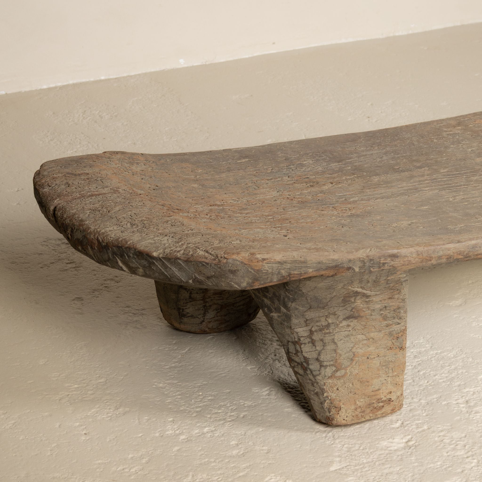 Angami - Authentique table Naga ancienne n°1
