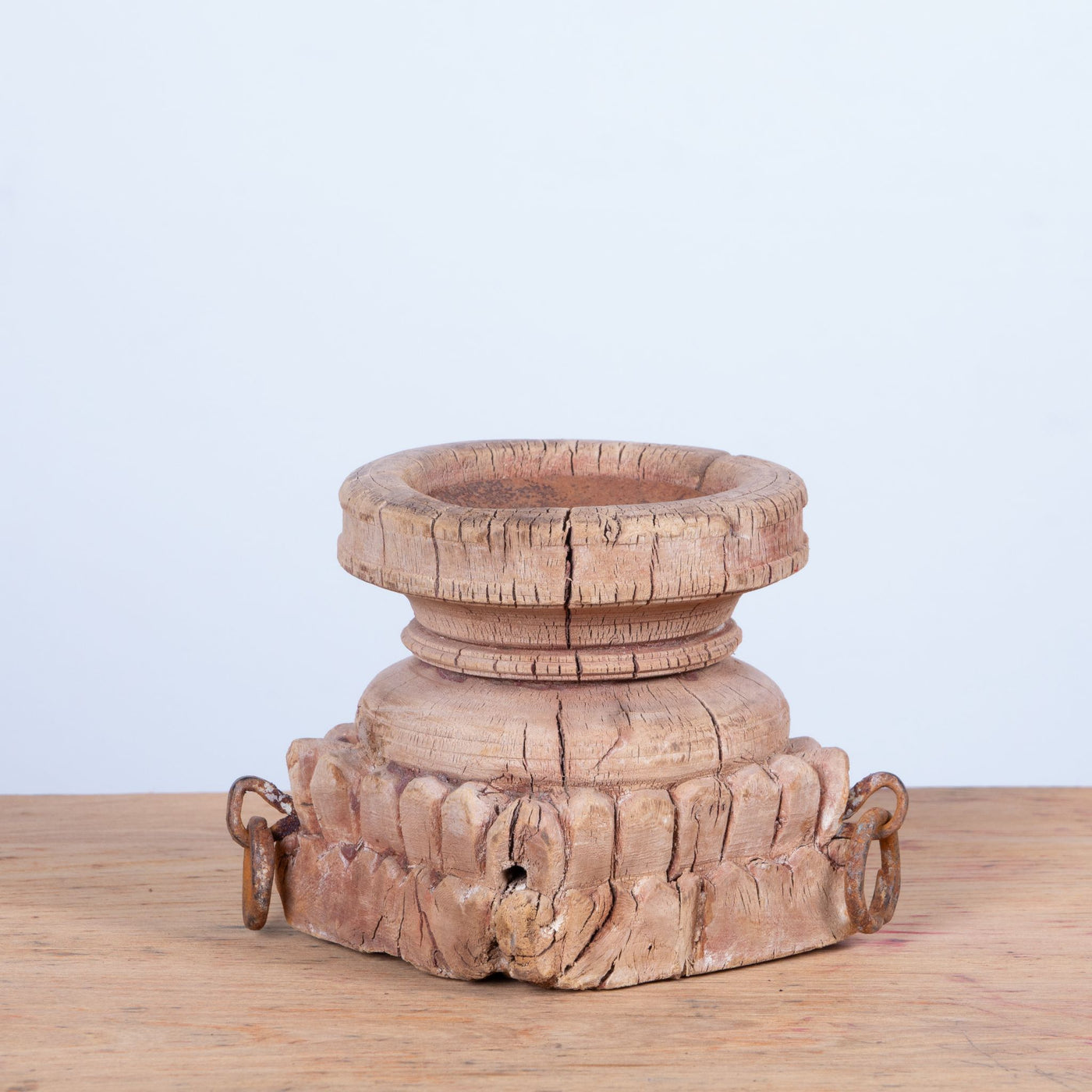 Bijani - Wooden candle holder n ° 18