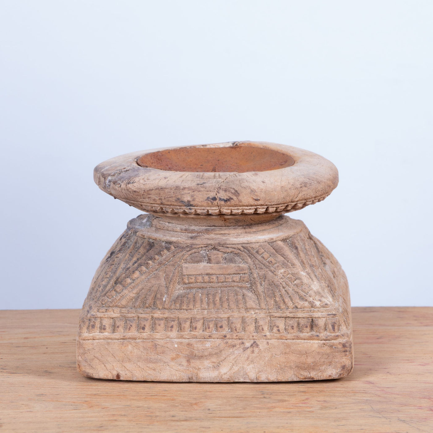 Bijani - Wooden candle holder n ° 22