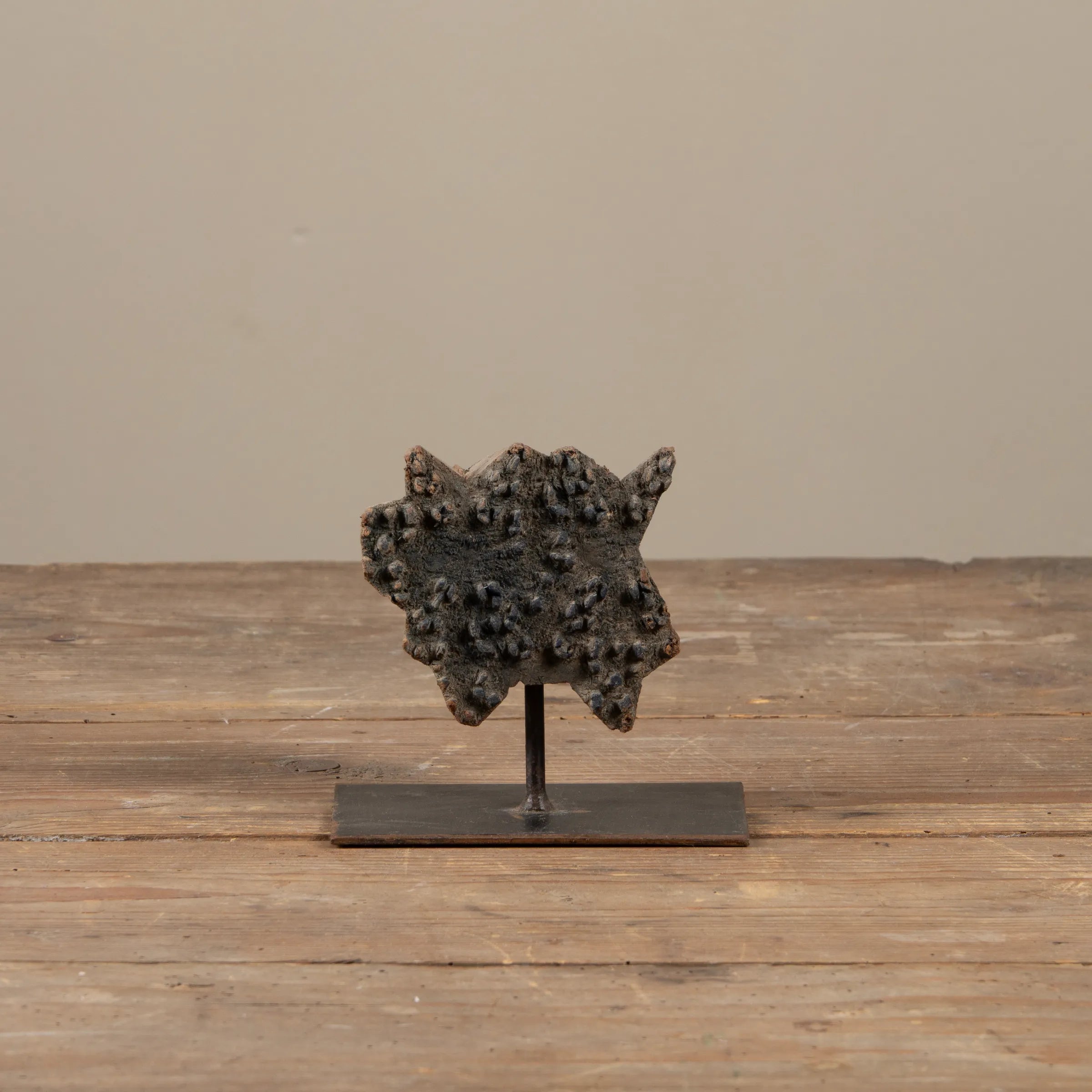 Lakdi - Ancien tampon de blockprint sur pied n°28