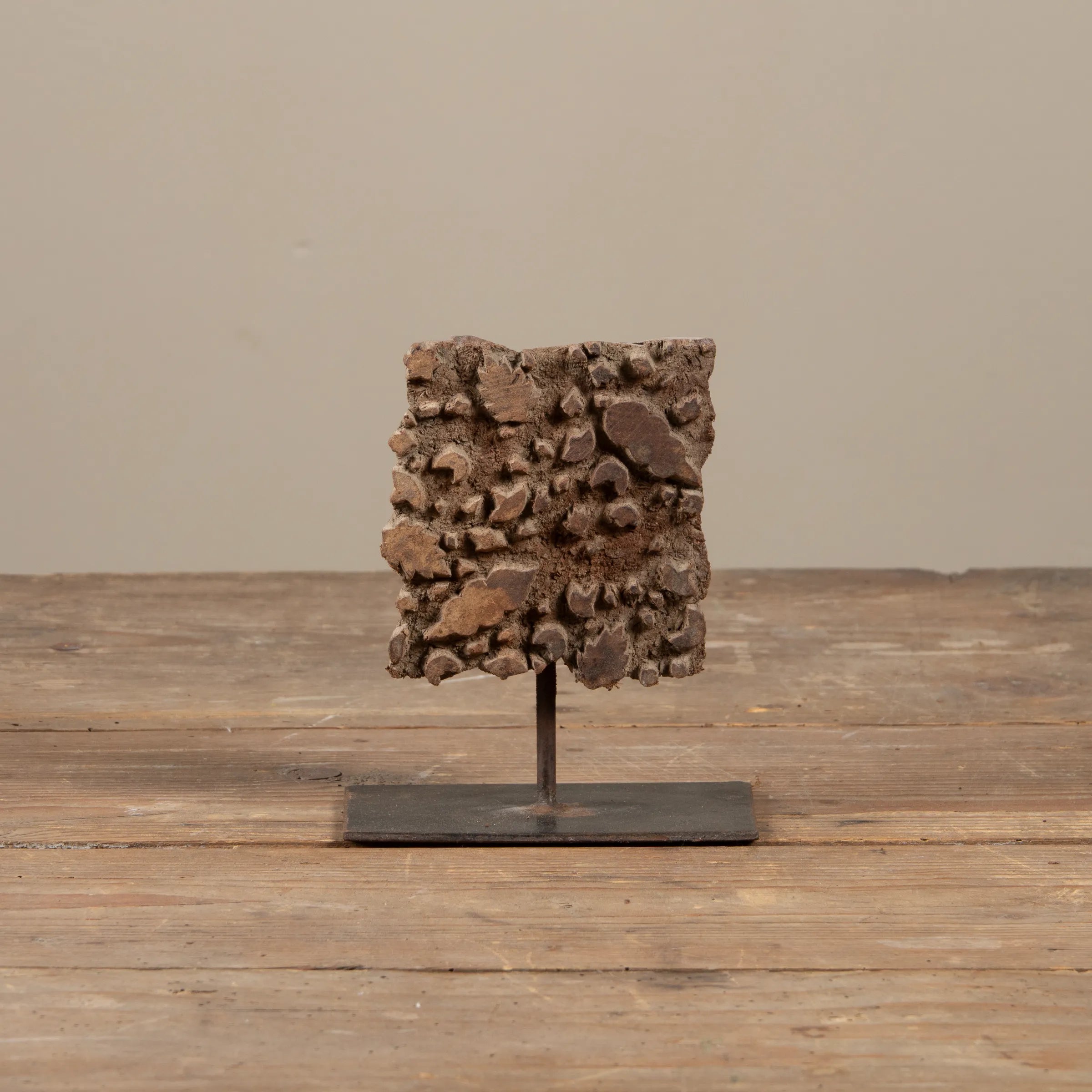 Lakdi - Ancien tampon de blockprint sur pied n°30