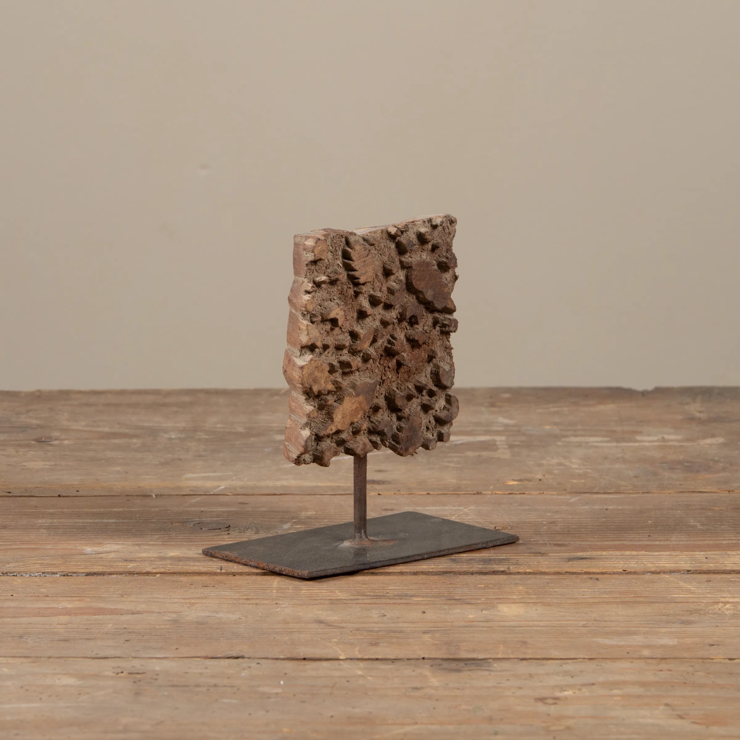Lakdi - Ancien tampon de blockprint sur pied n°30