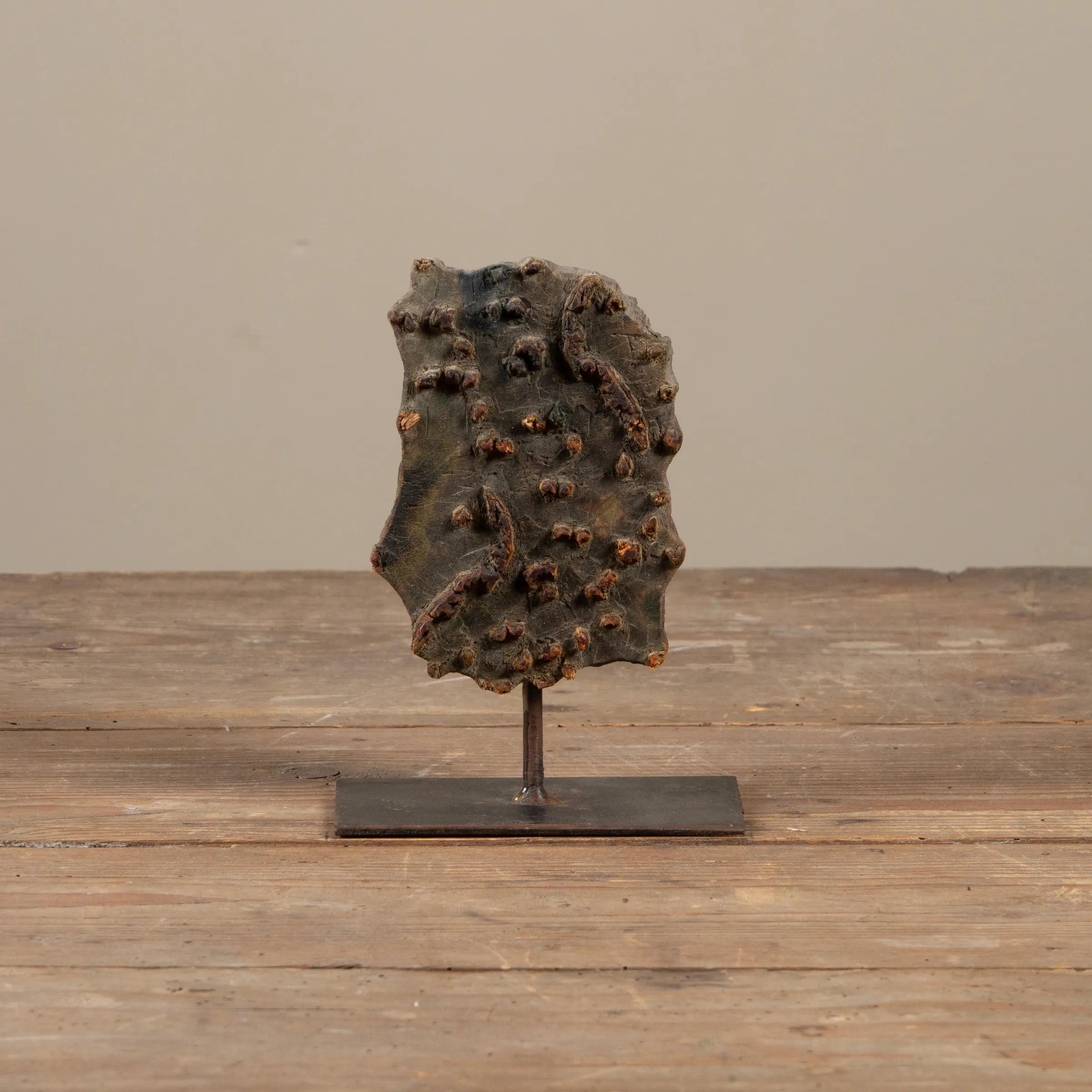 Lakdi - Ancien tampon de blockprint sur pied n°37