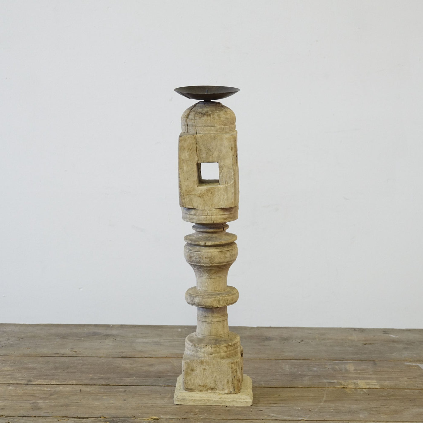 Dharni - Wooden candlestick n ° 1