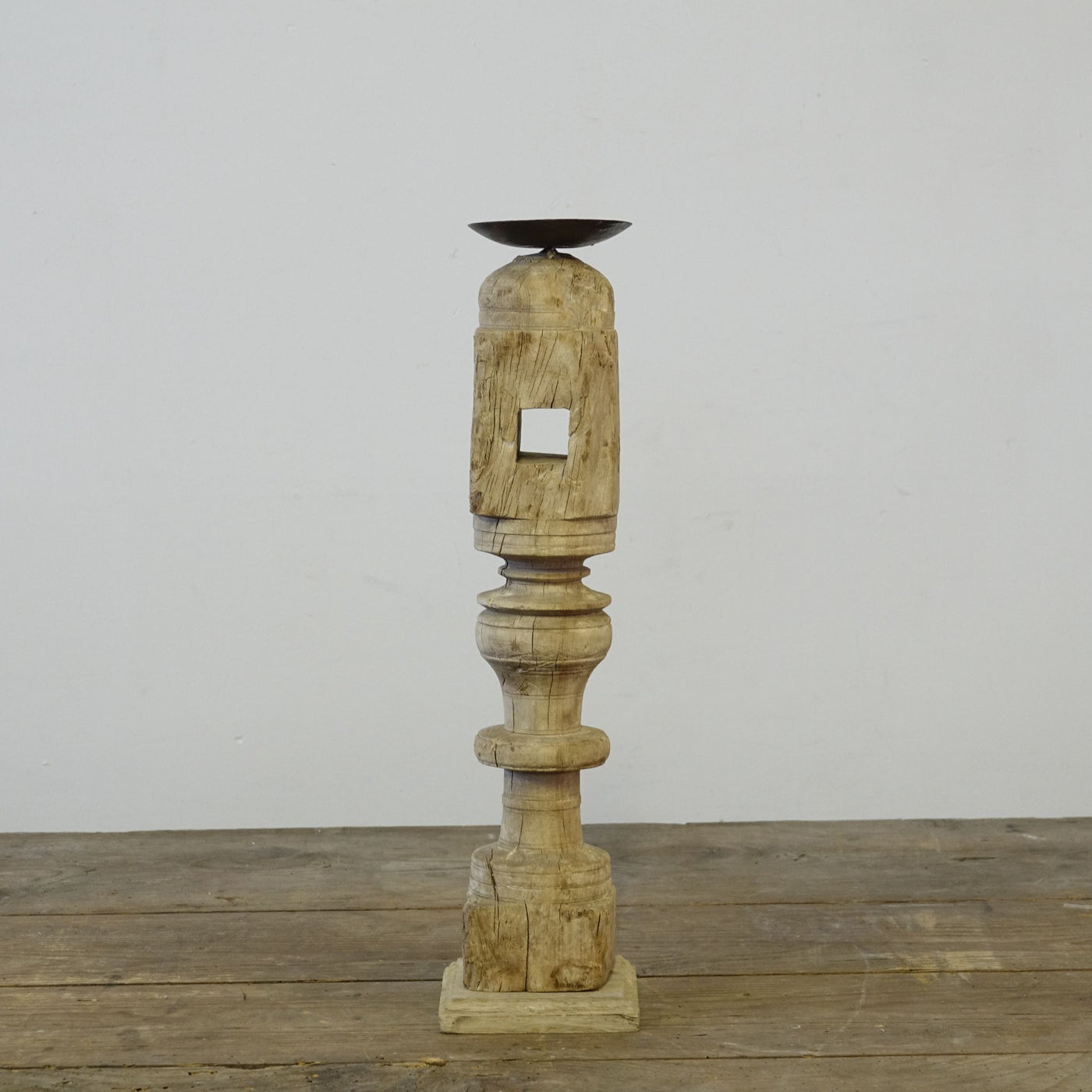 Dharni - Wooden candlestick n ° 1