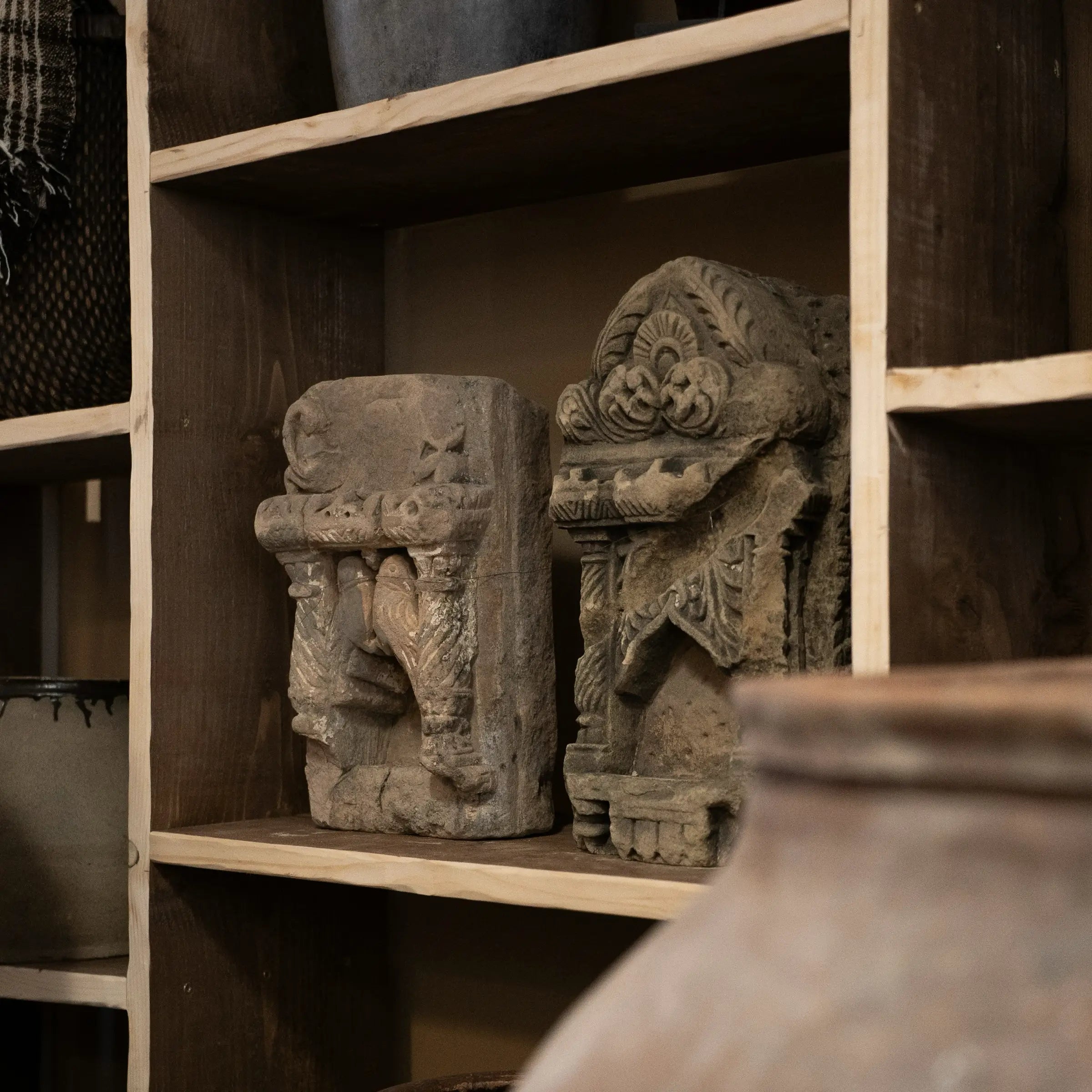 Aala - Alcove en pierre n°28