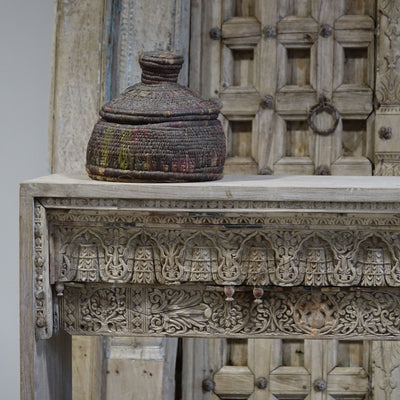 Haveli - Console en bois sculpté n°3